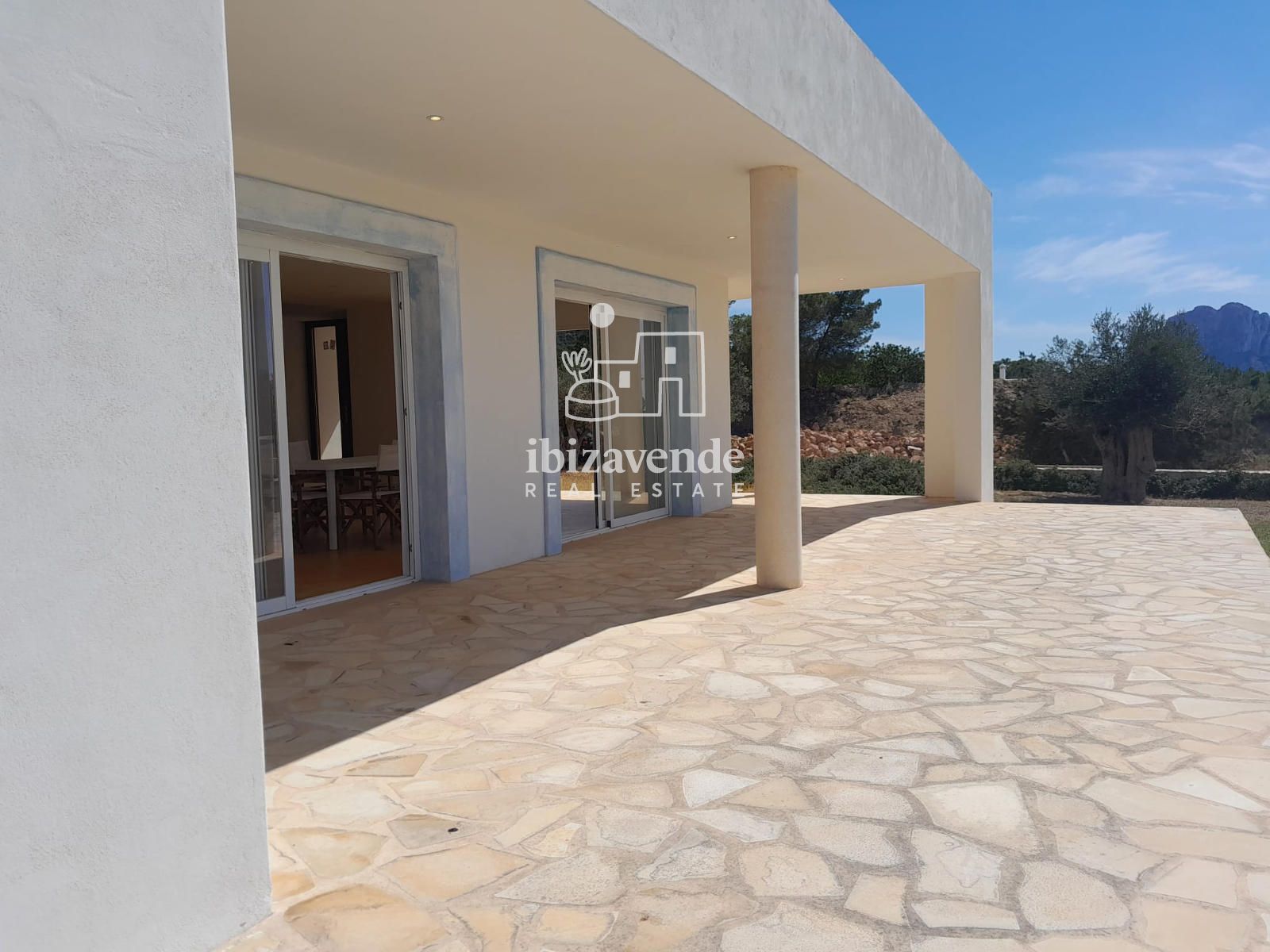Mobilia Property Image