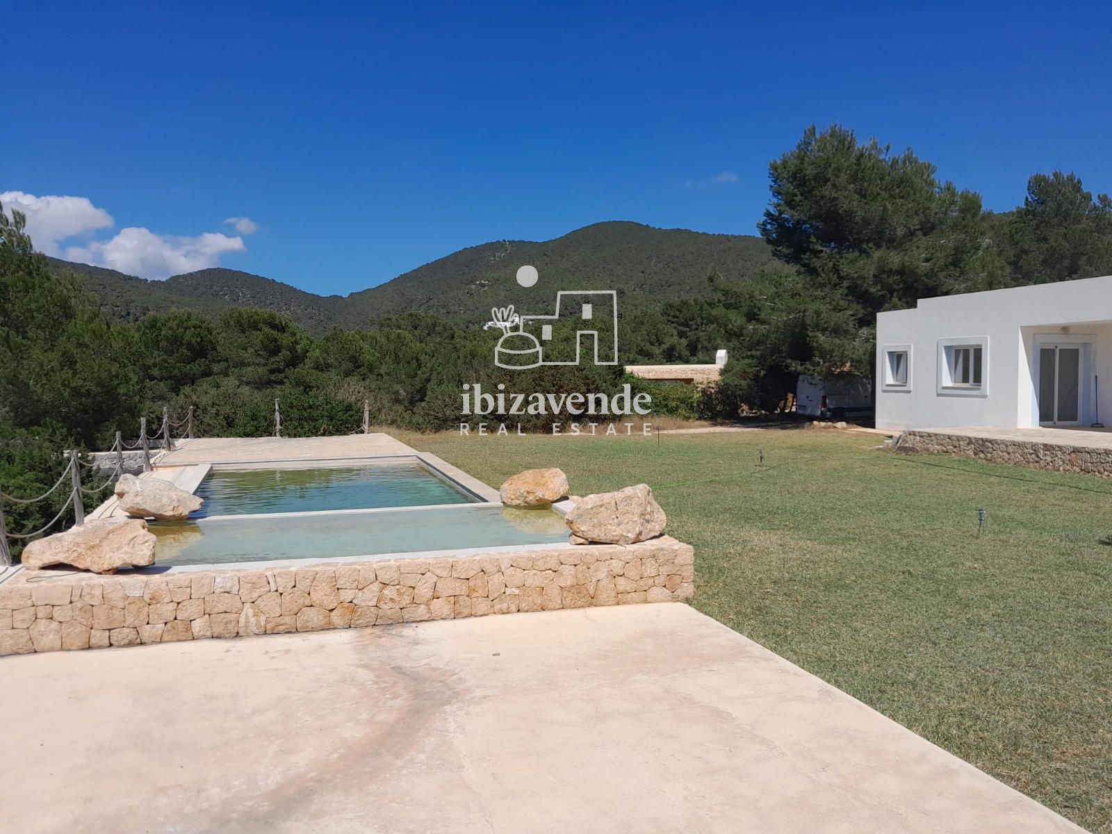 Mobilia Property Image