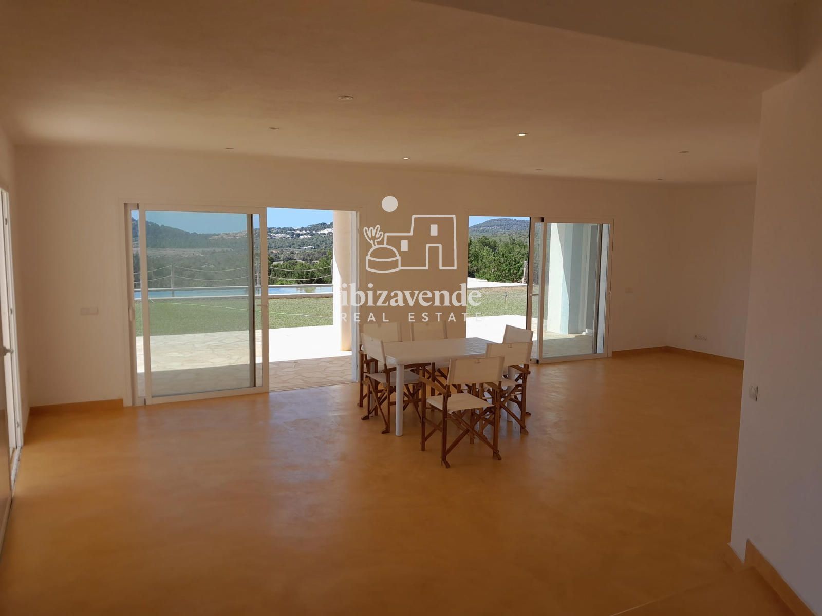 Mobilia Property Image
