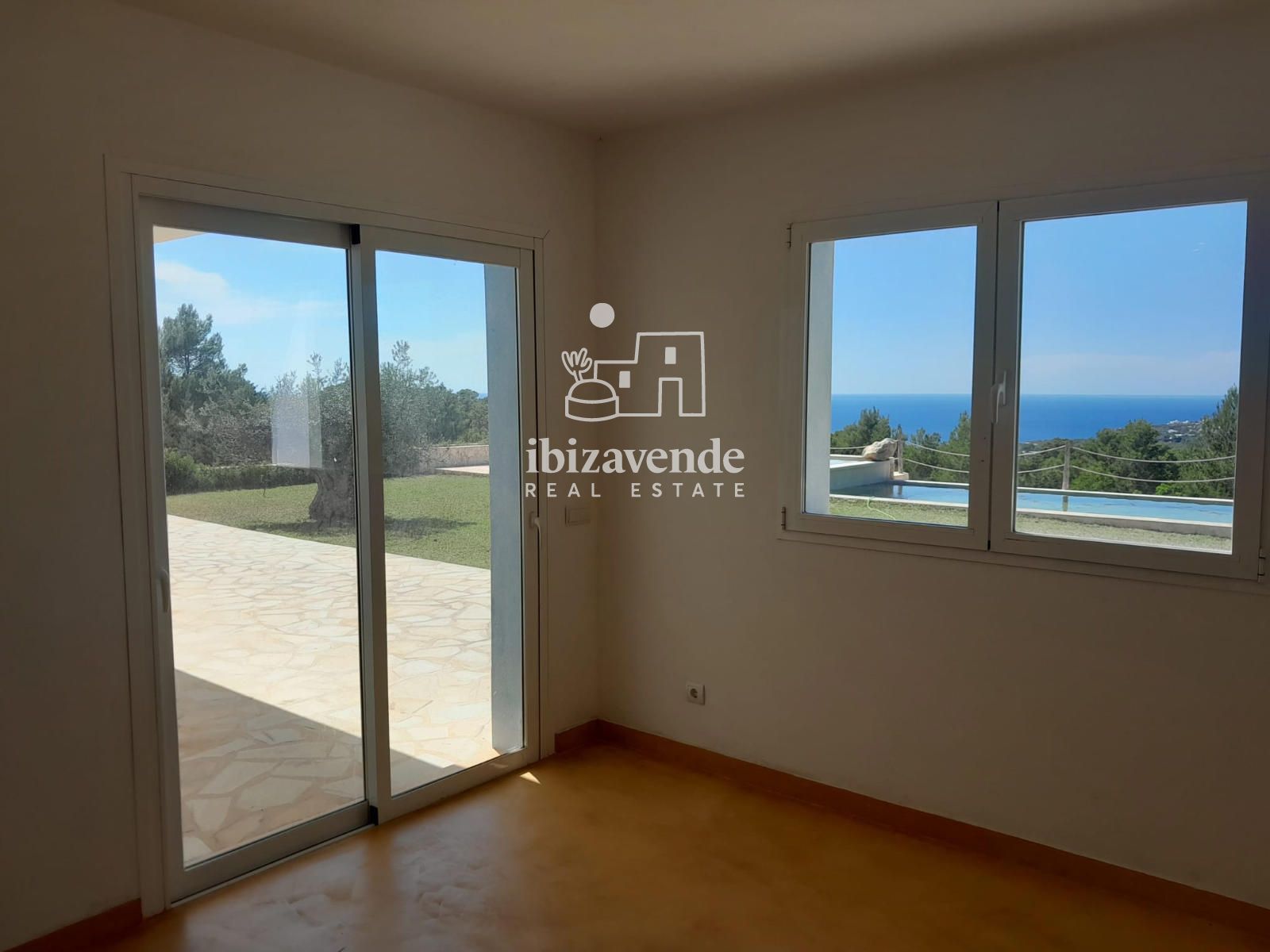 Mobilia Property Image