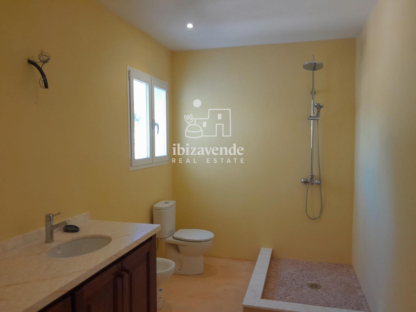Mobilia Property Image