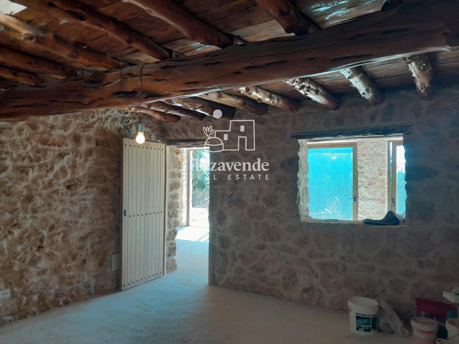 Mobilia Property Image