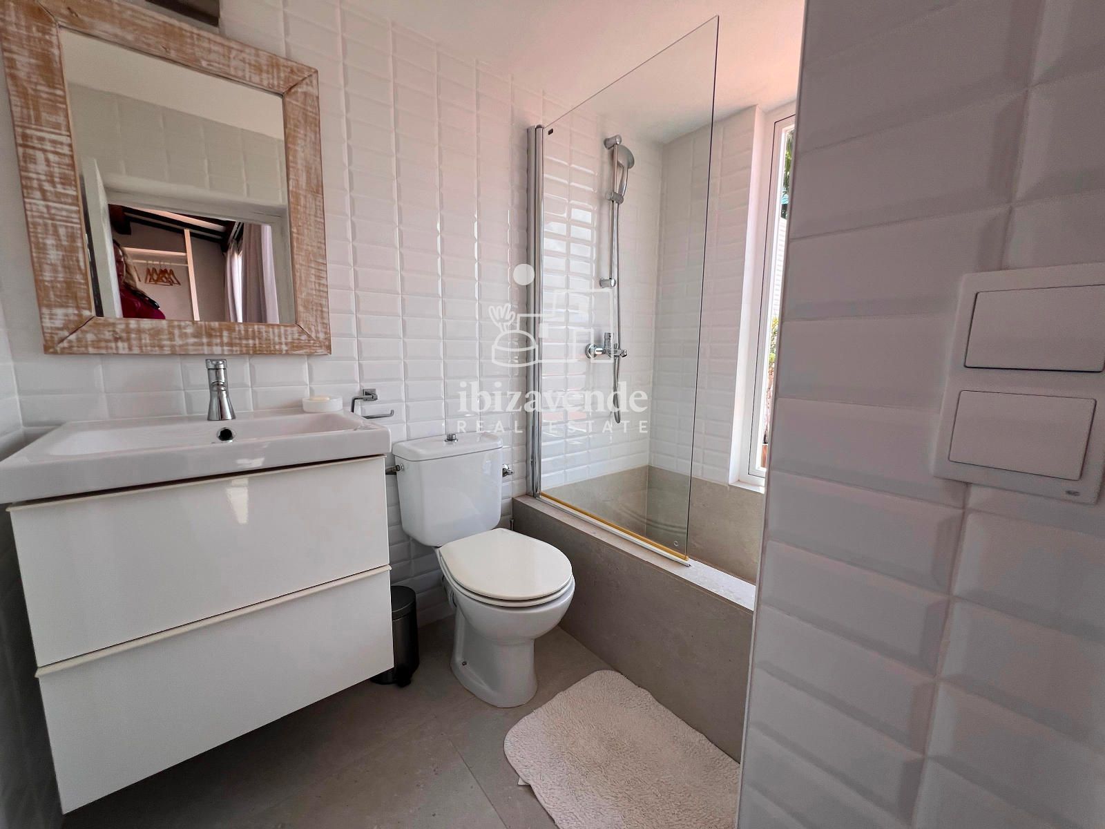 Mobilia Property Image