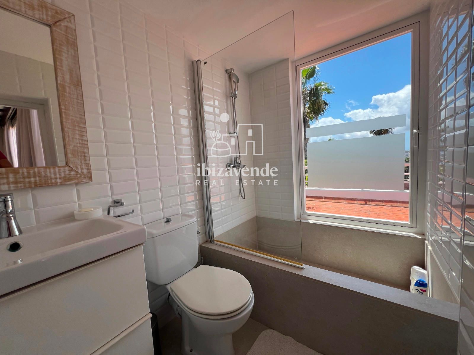 Mobilia Property Image