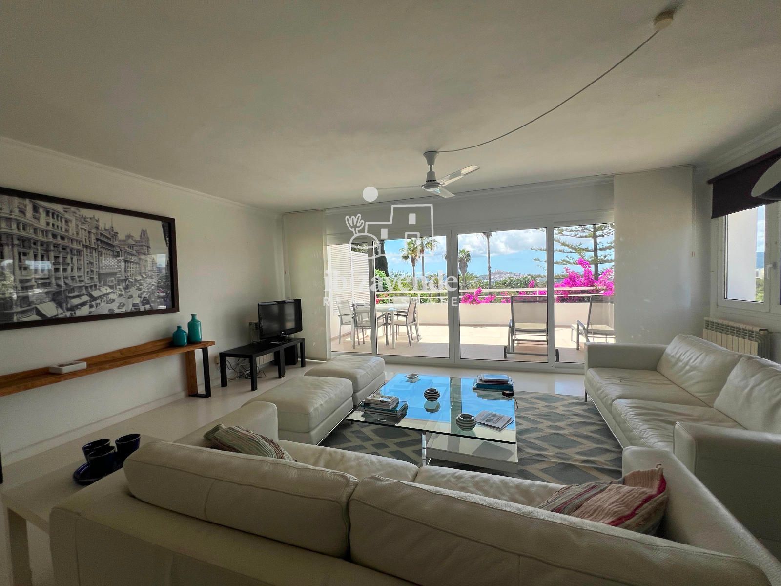 Mobilia Property Image