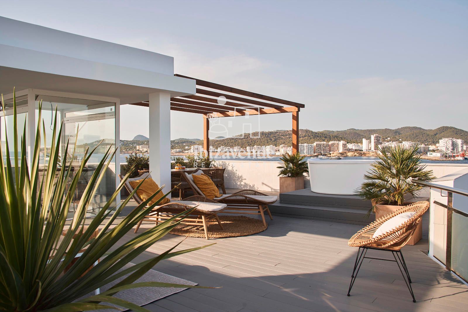 Mobilia Property Image
