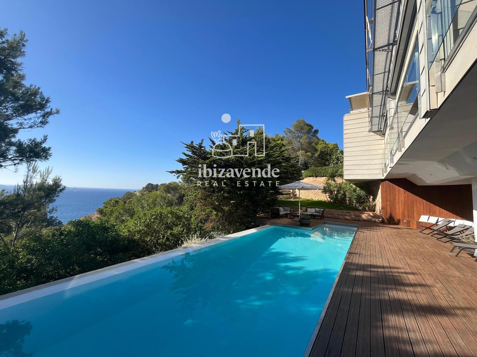 Mobilia Property Image