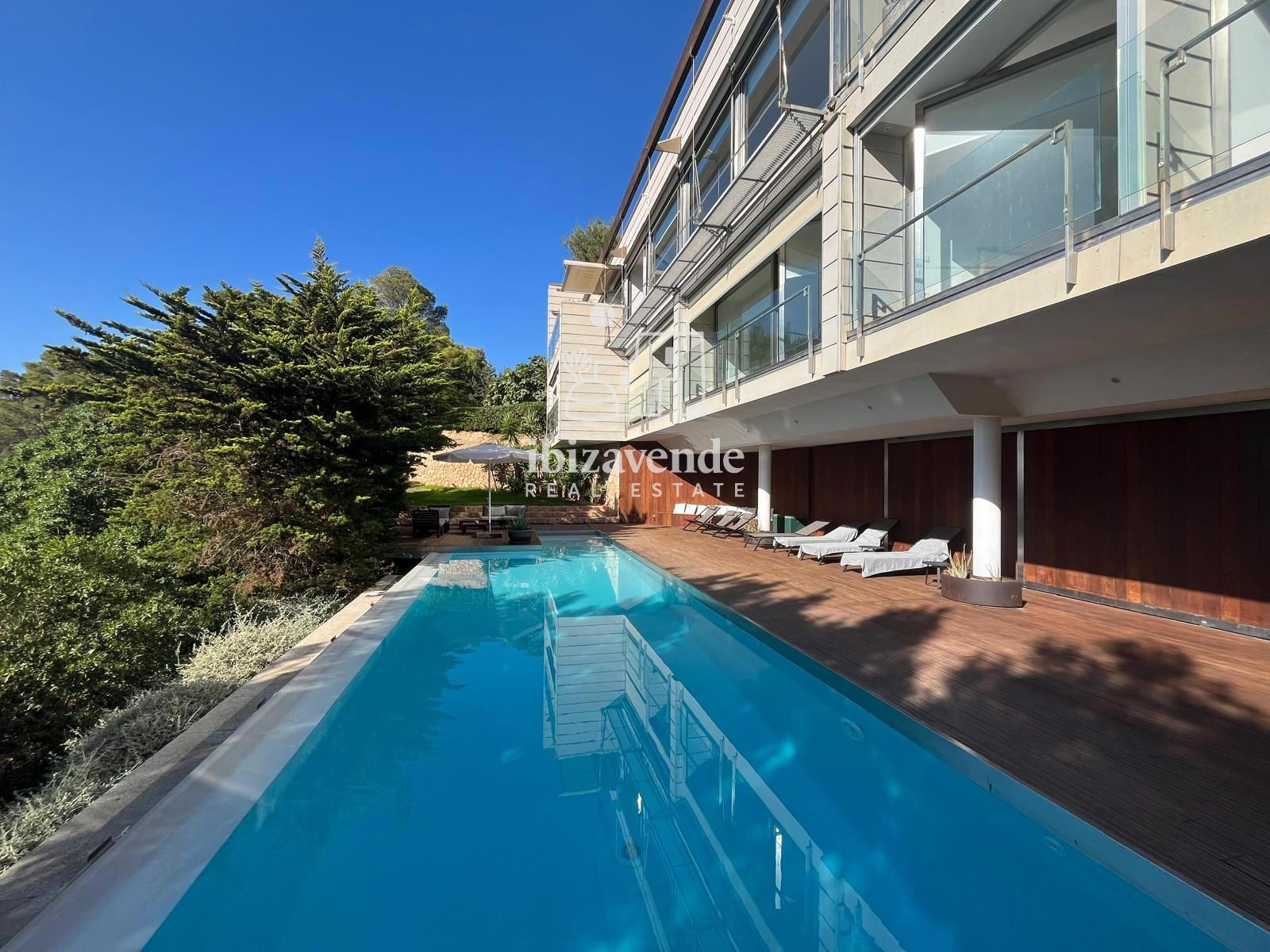 Mobilia Property Image