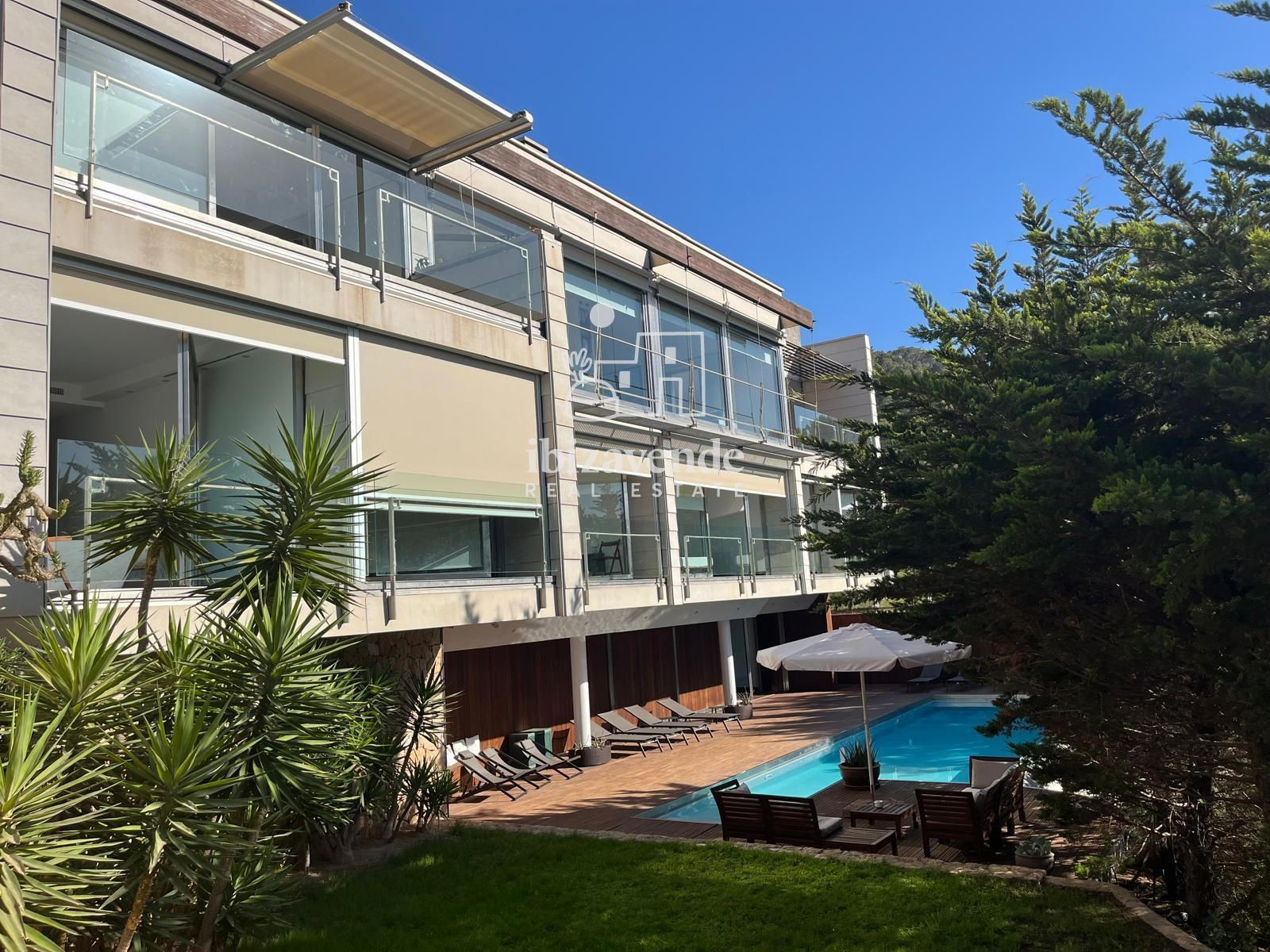 Mobilia Property Image