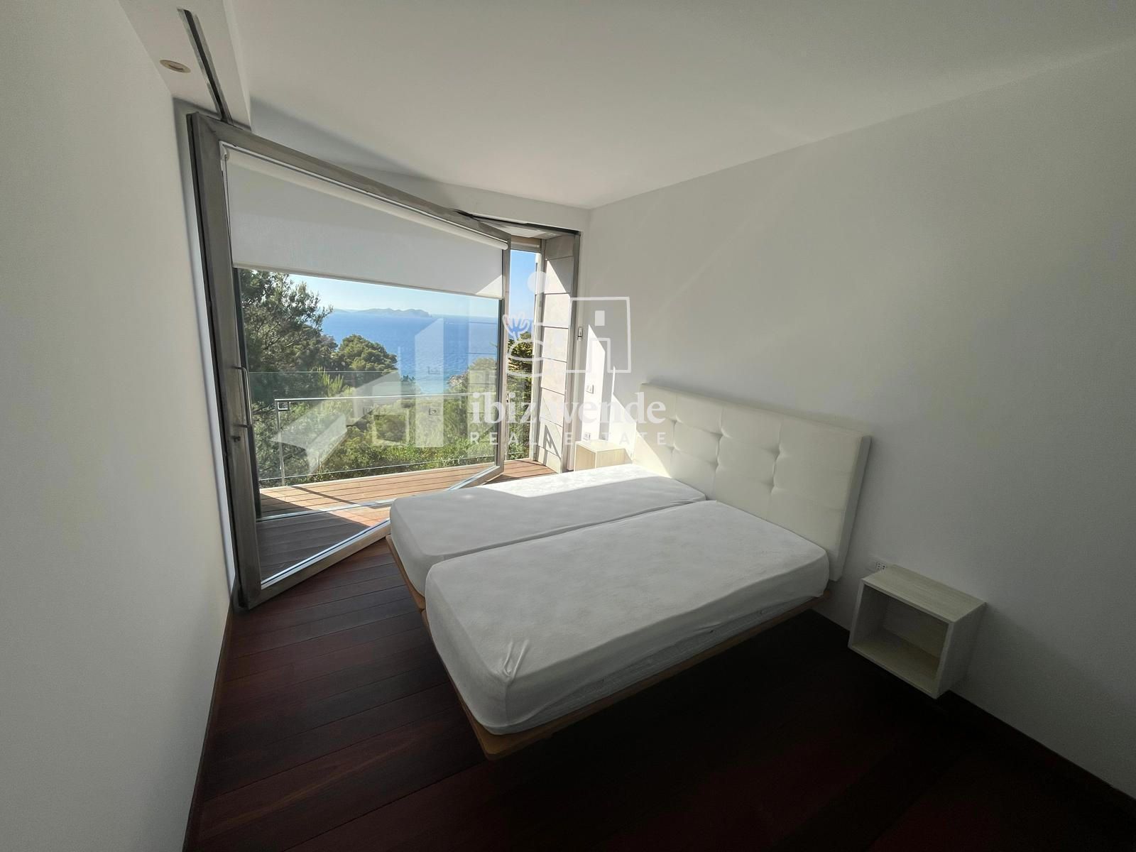 Mobilia Property Image