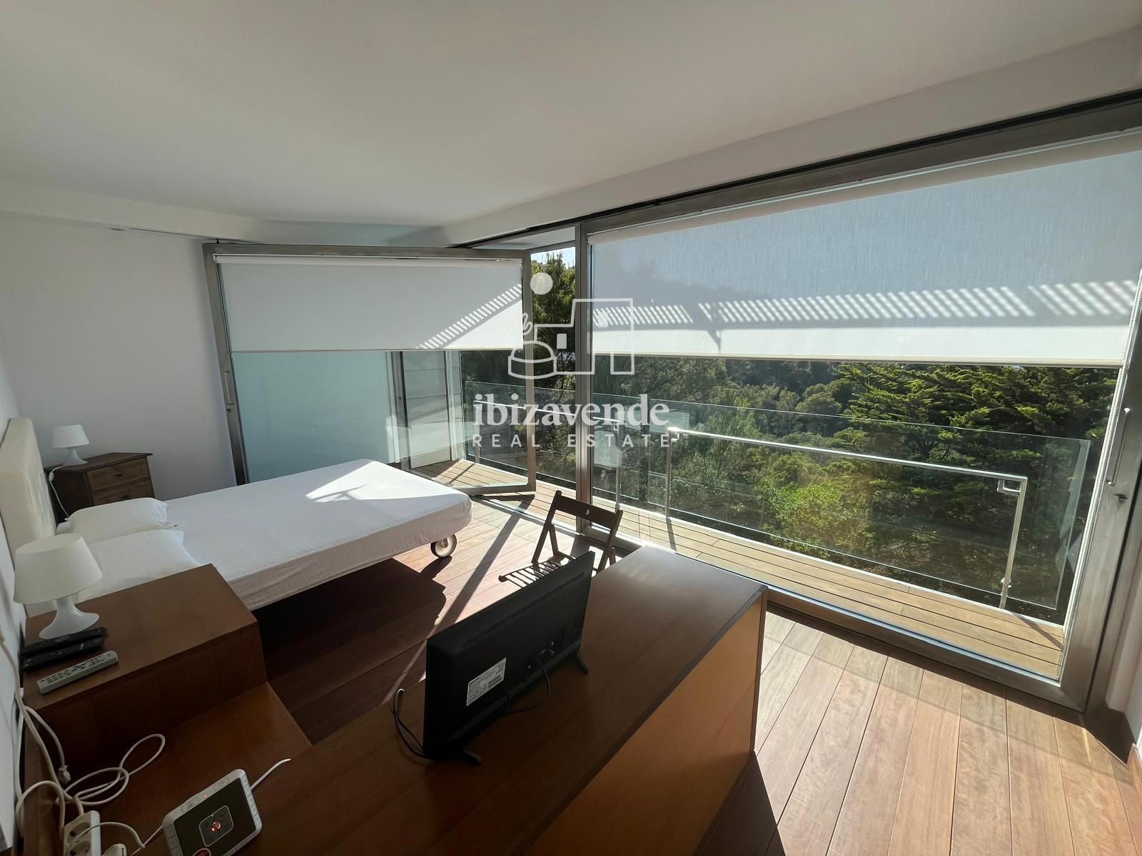 Mobilia Property Image