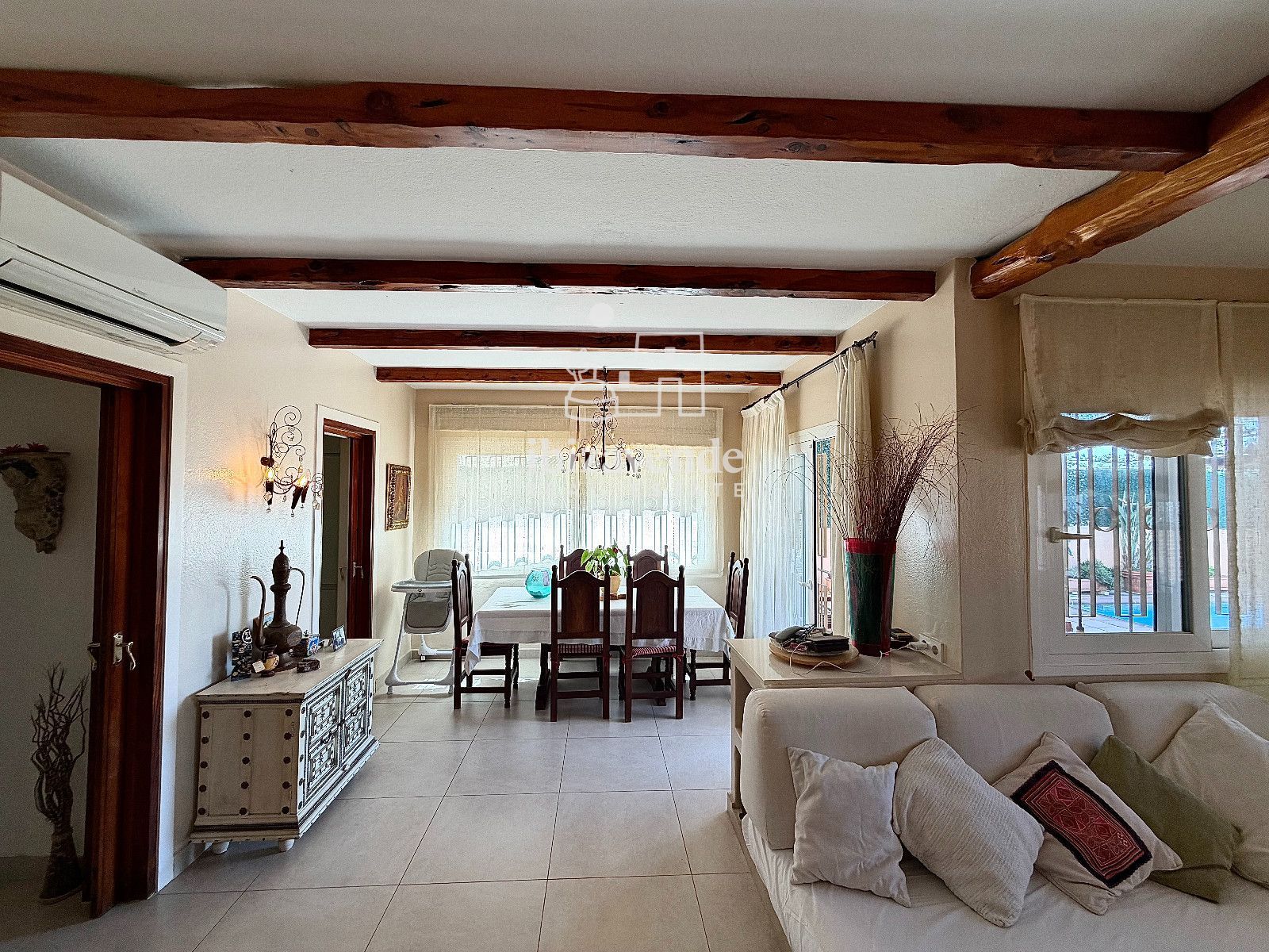 Mobilia Property Image