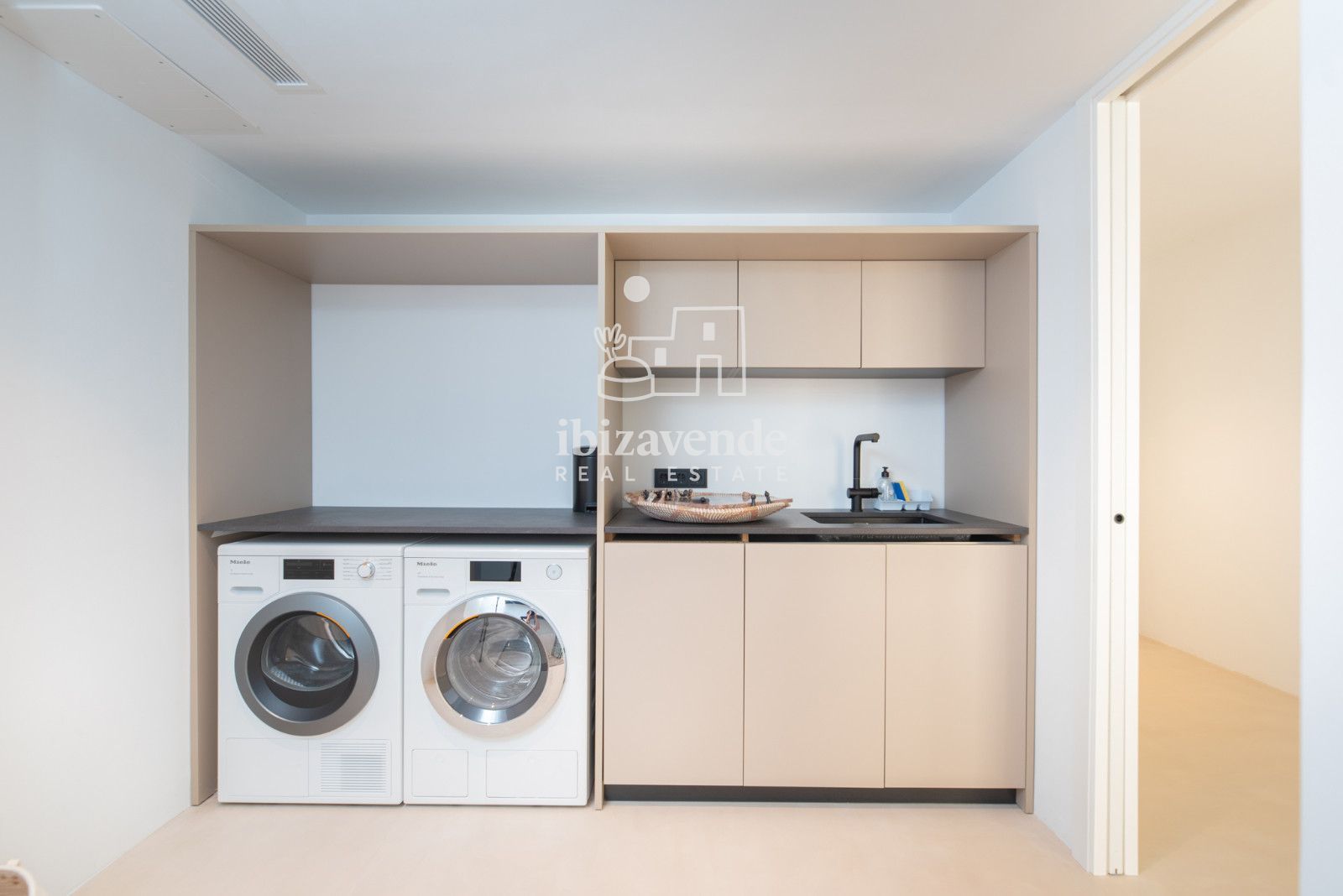 Mobilia Inmueble Image