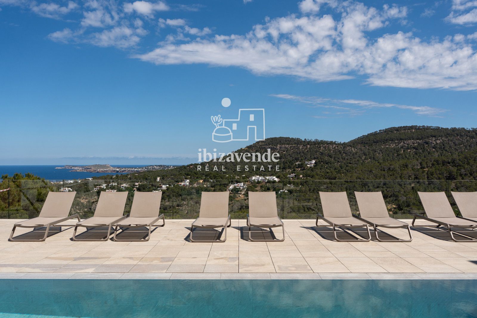 Mobilia Property Image