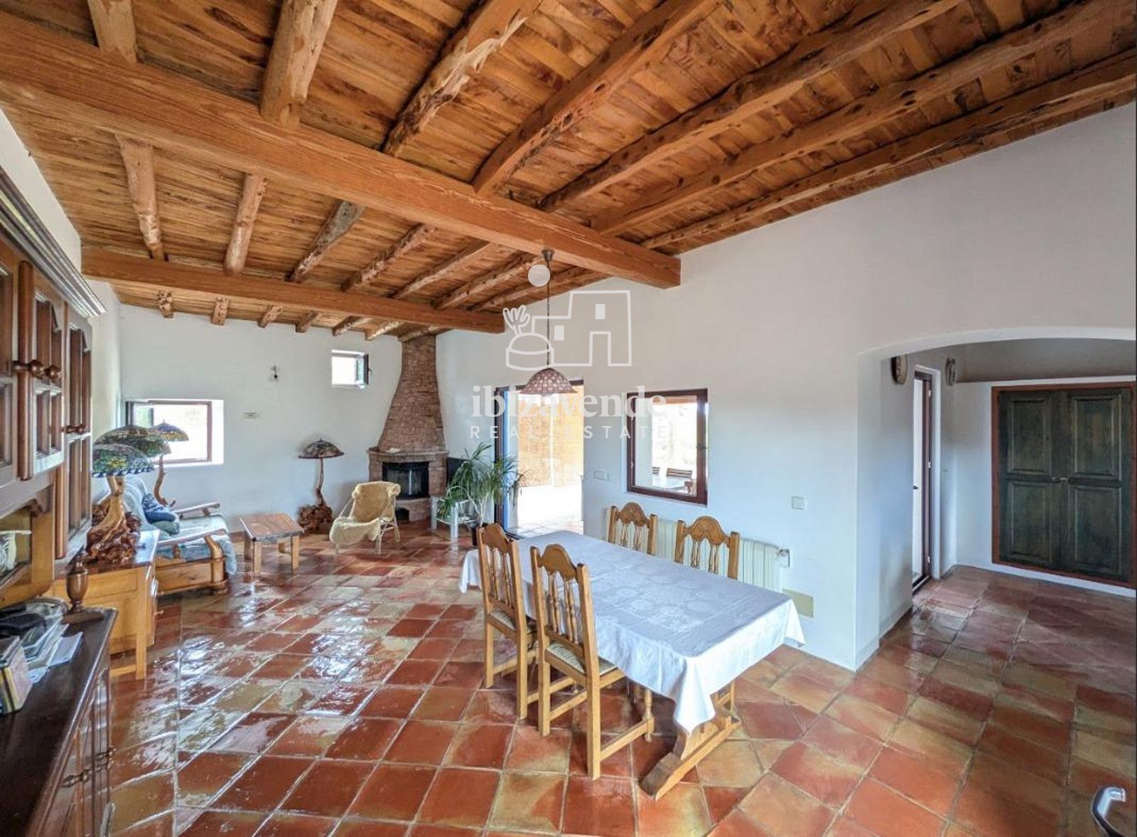 Mobilia Property Image