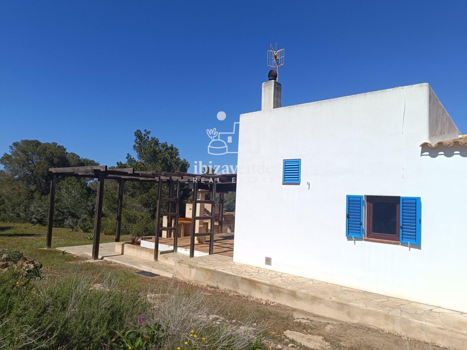 Mobilia Property Image