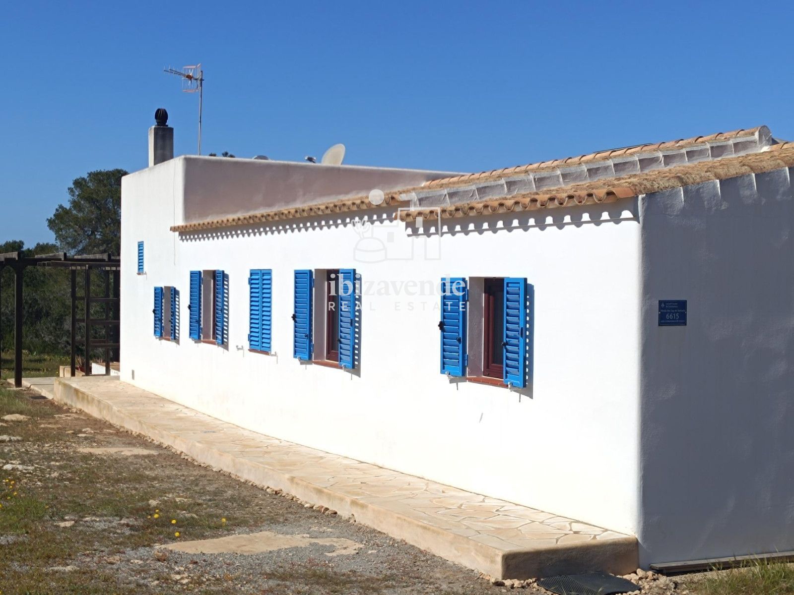 Mobilia Property Image