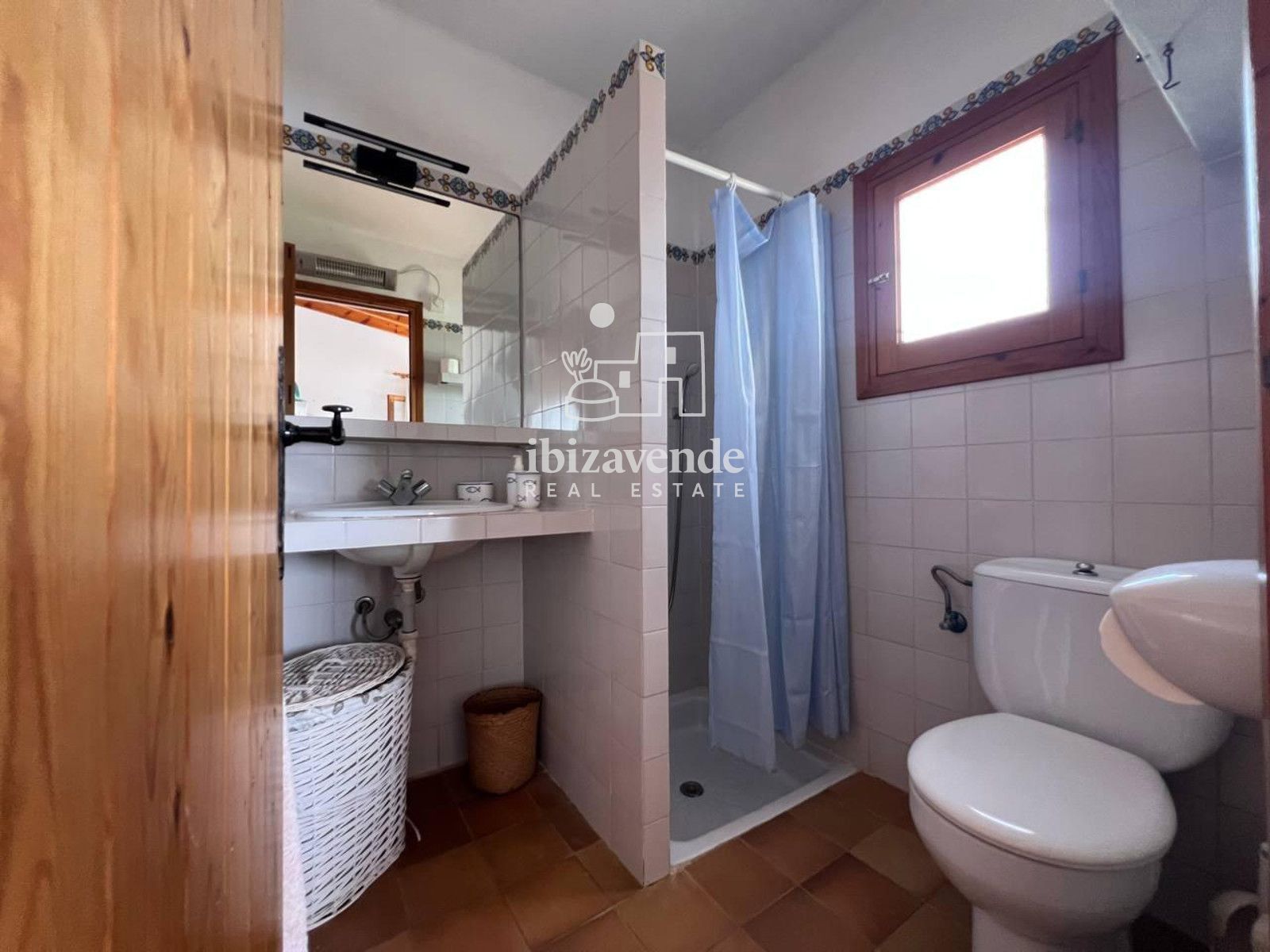 Mobilia Property Image