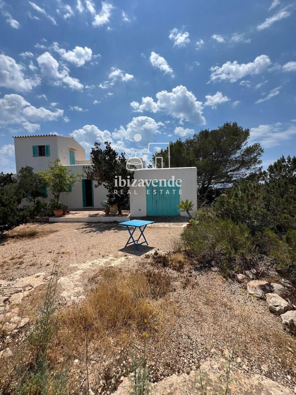 Mobilia Property Image