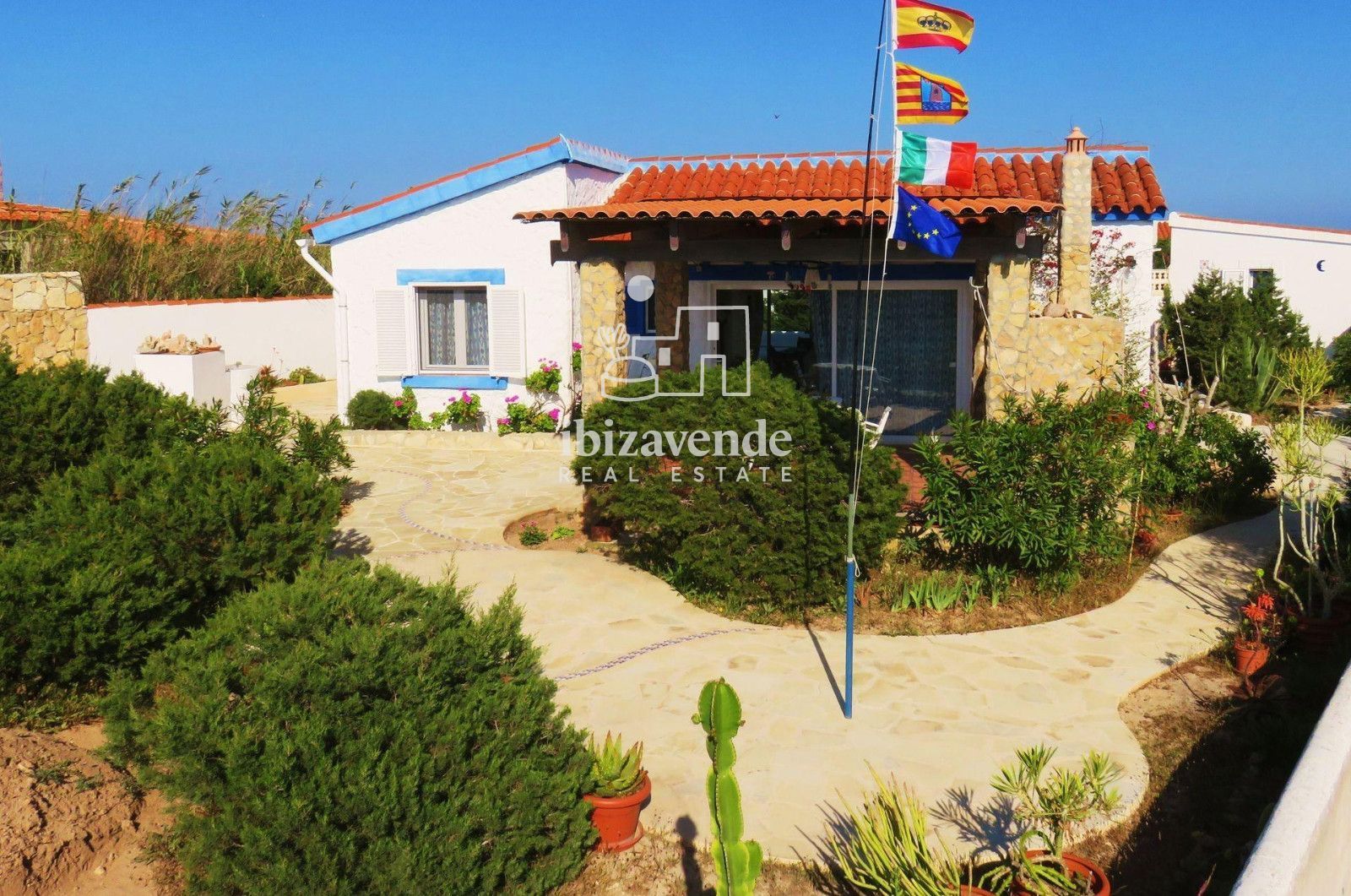 Mobilia Property Image