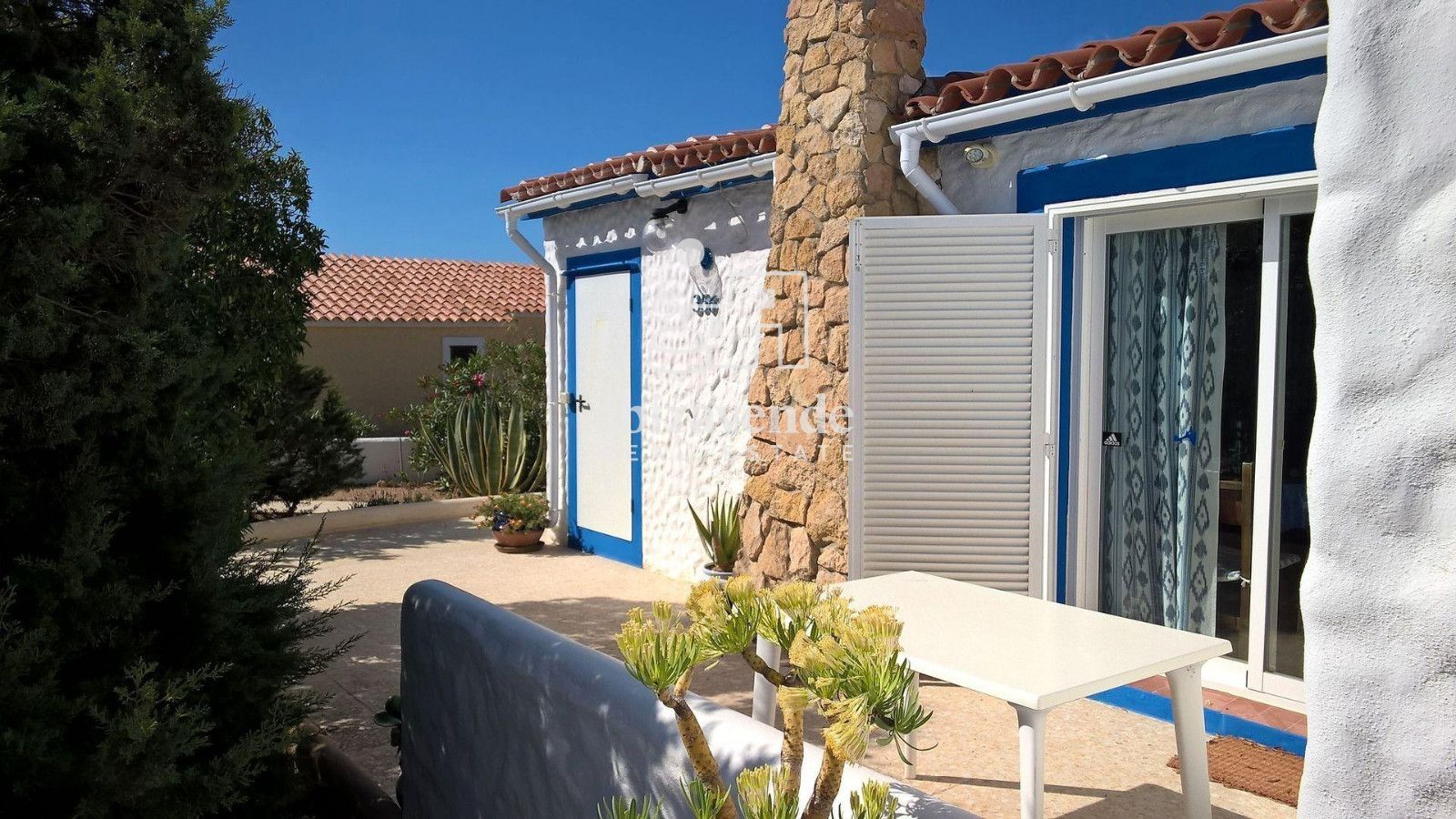 Mobilia Property Image