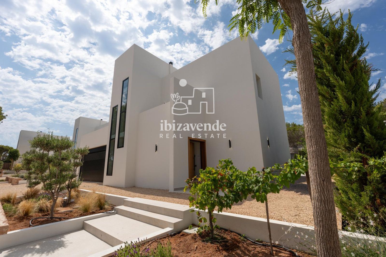 Mobilia Property Image