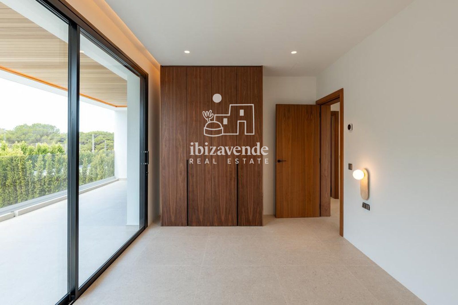 Mobilia Property Image