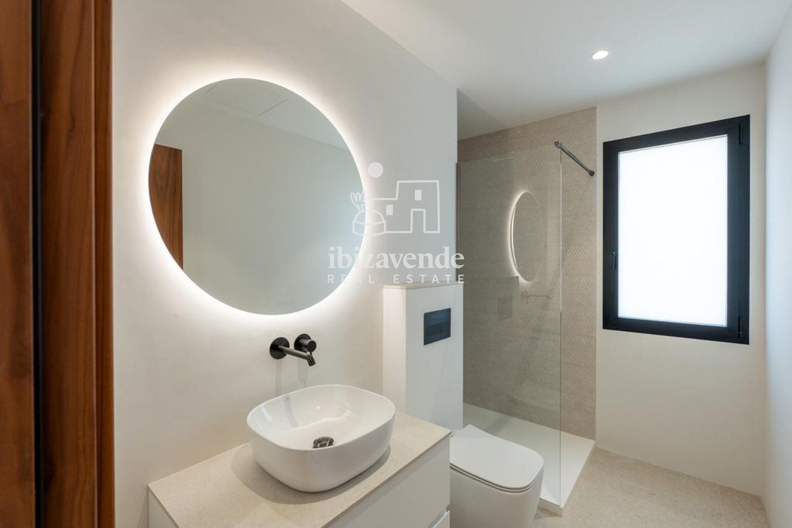 Mobilia Property Image