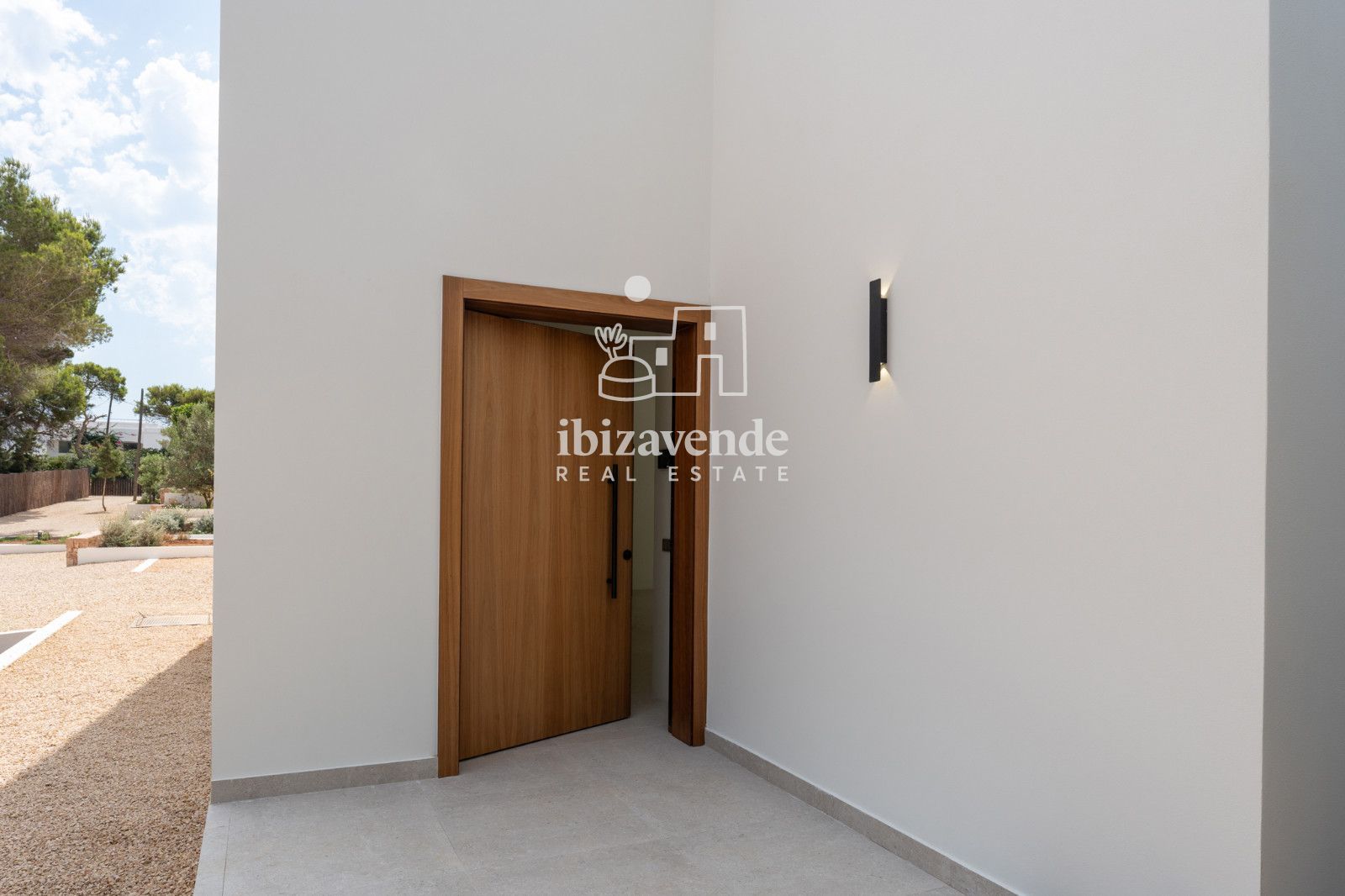 Mobilia Property Image