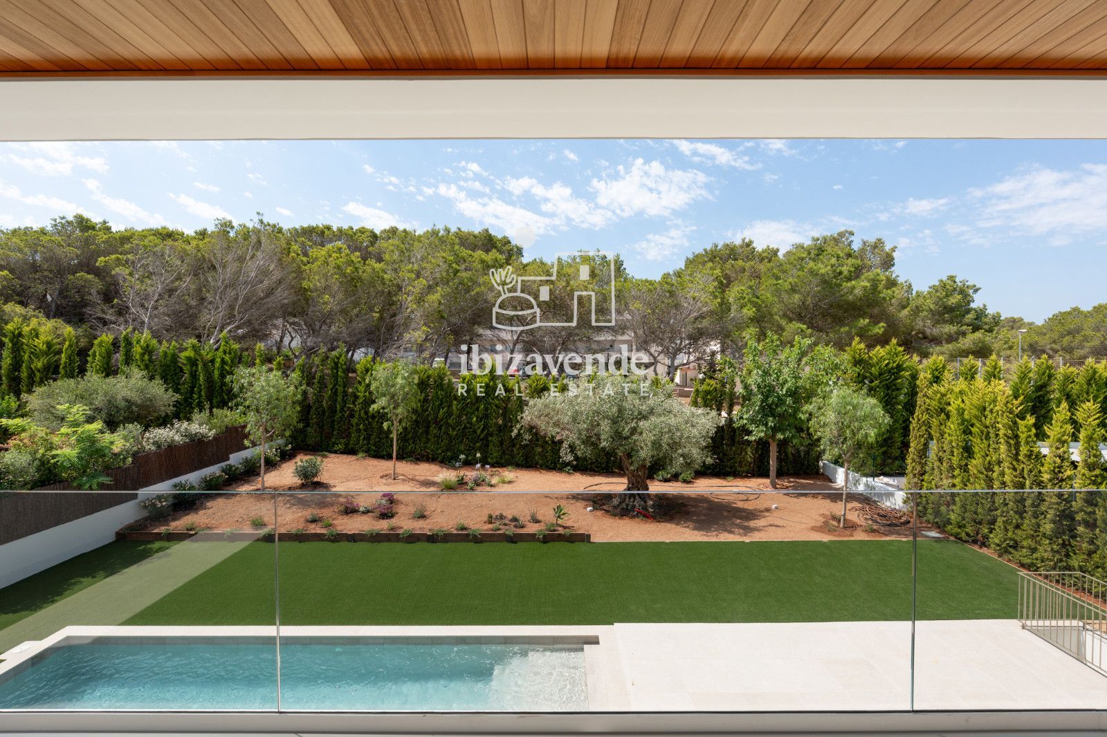 Mobilia Property Image