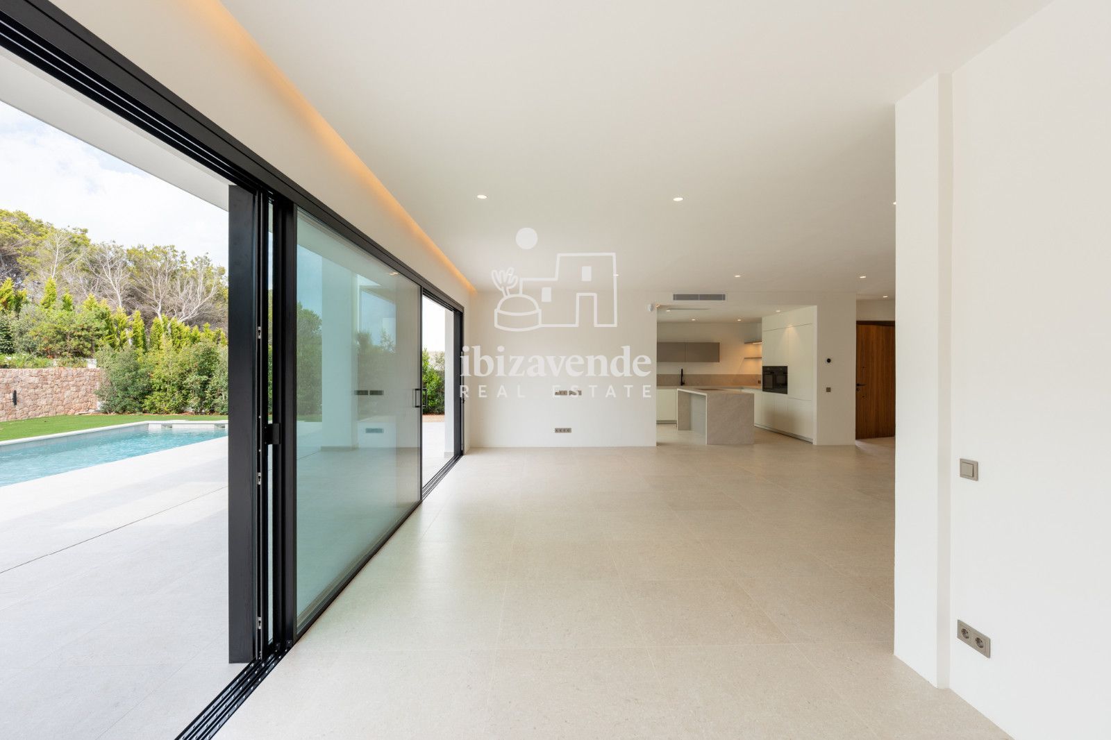 Mobilia Property Image