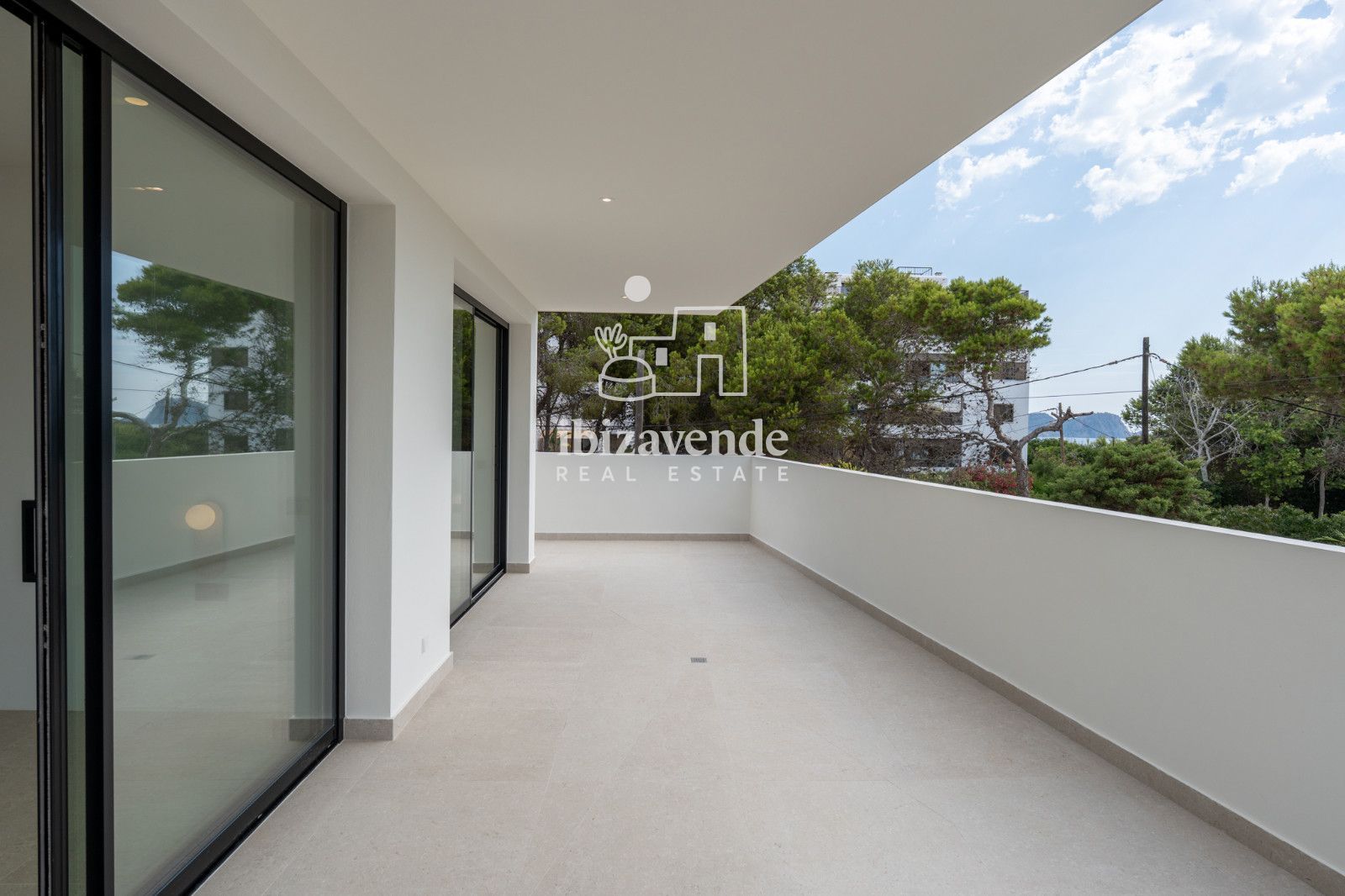 Mobilia Property Image