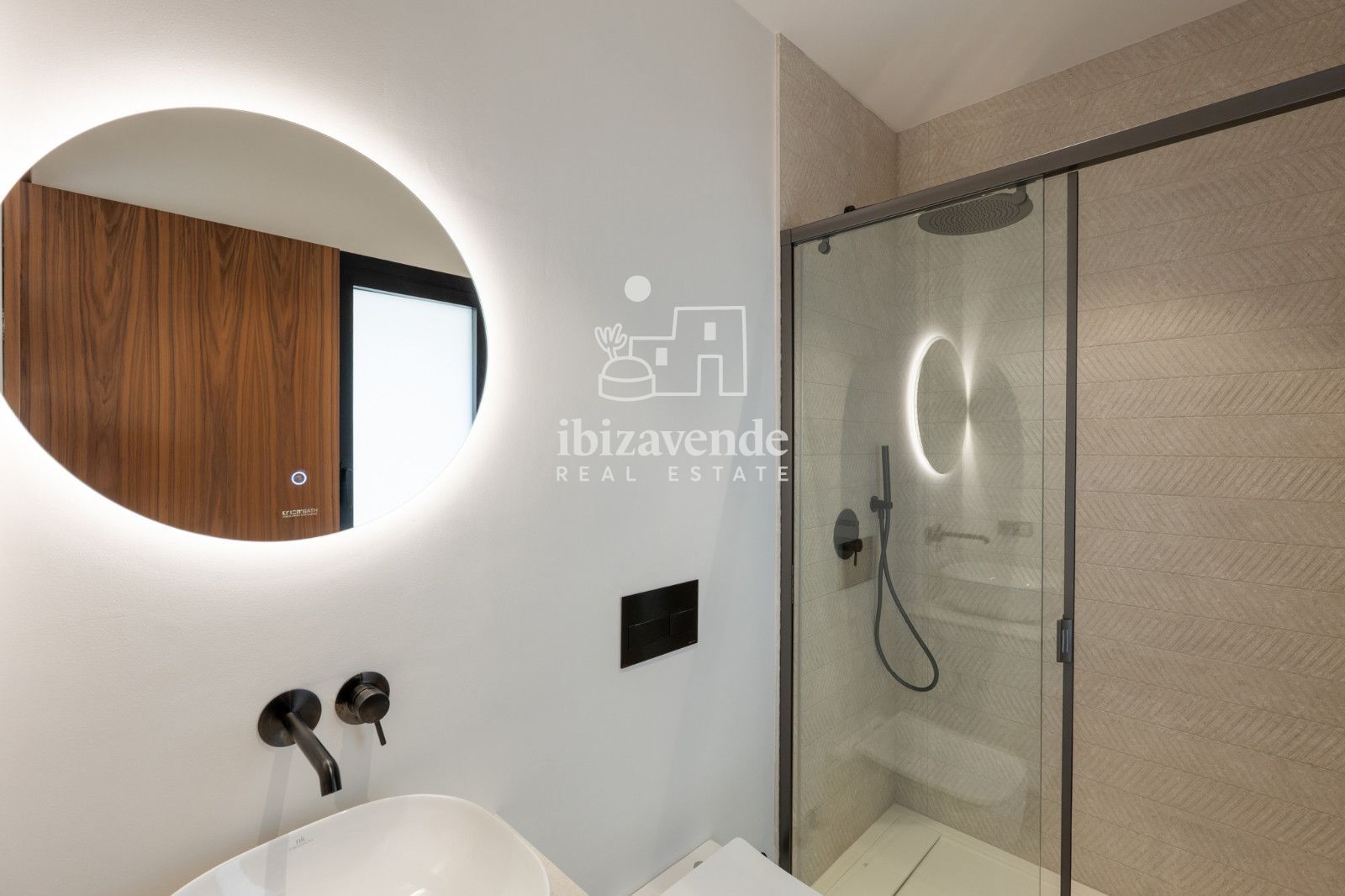 Mobilia Property Image
