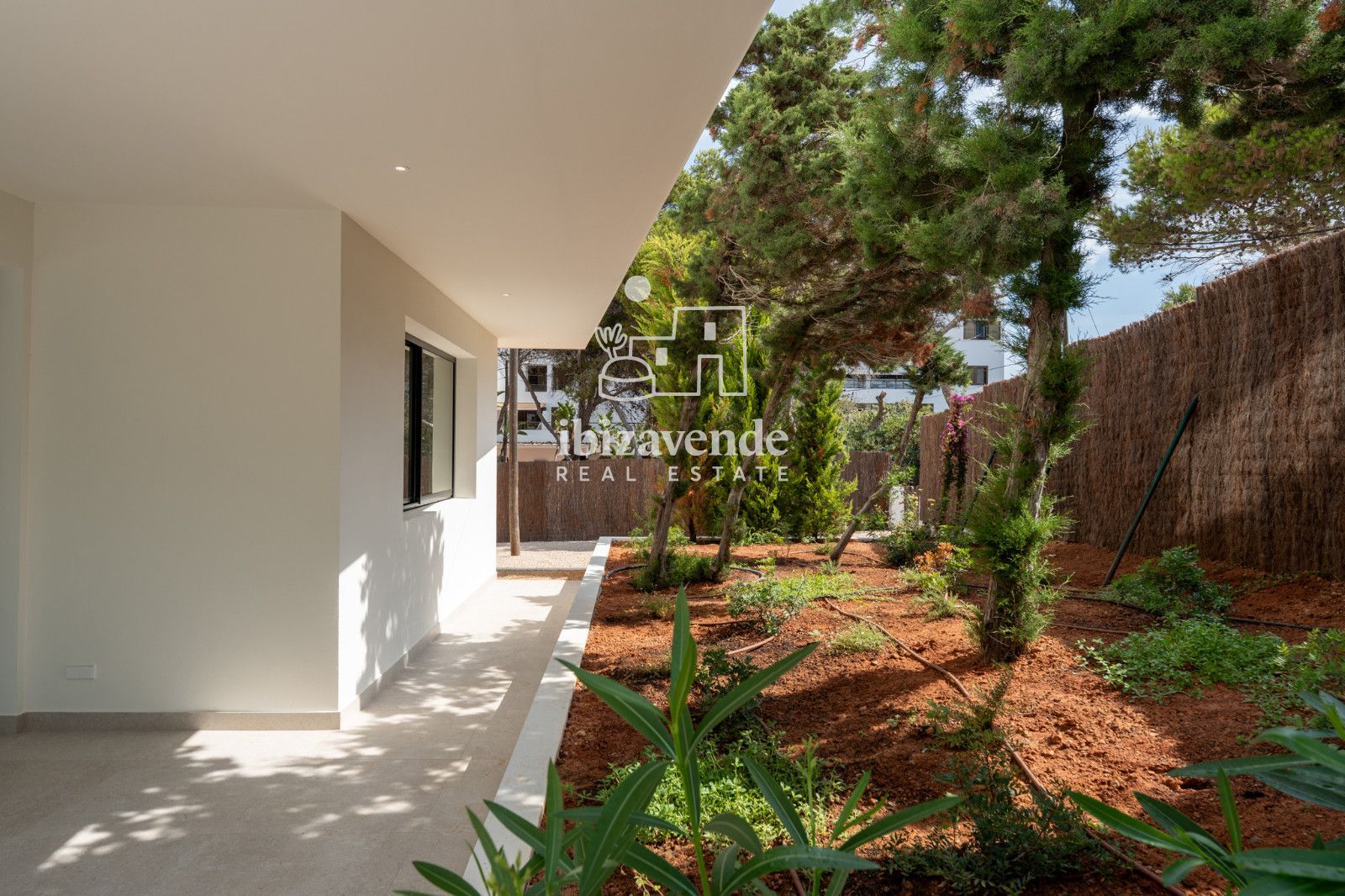 Mobilia Property Image