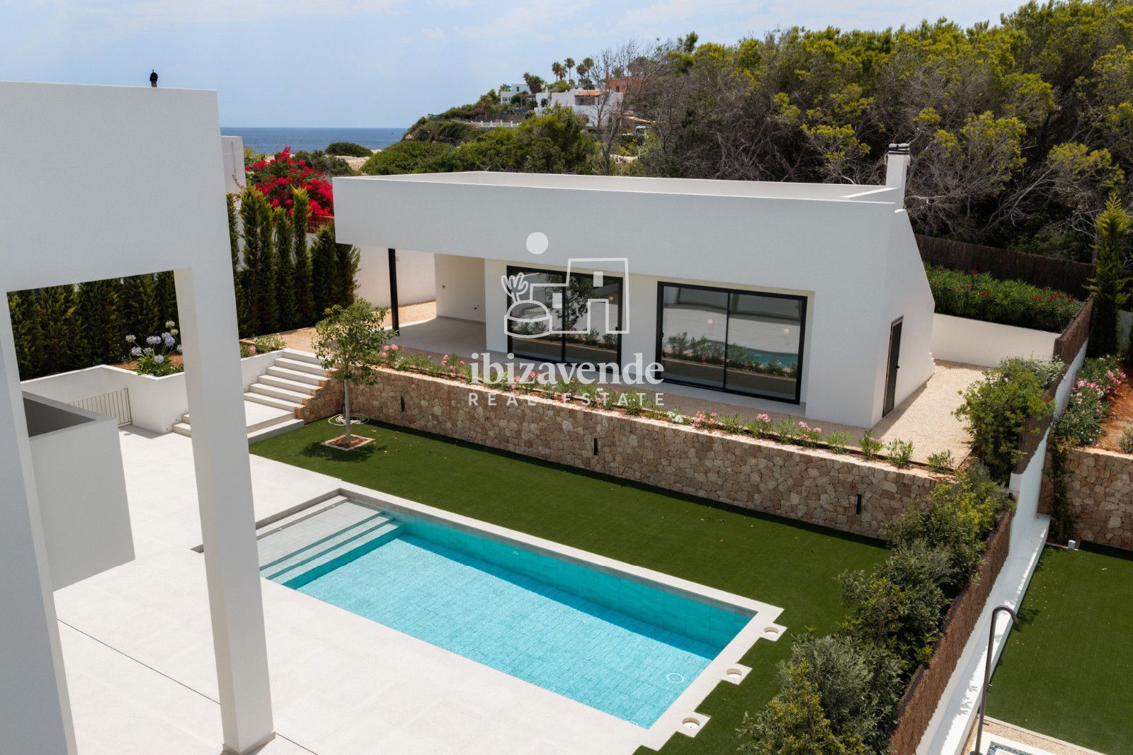 Mobilia Property Image