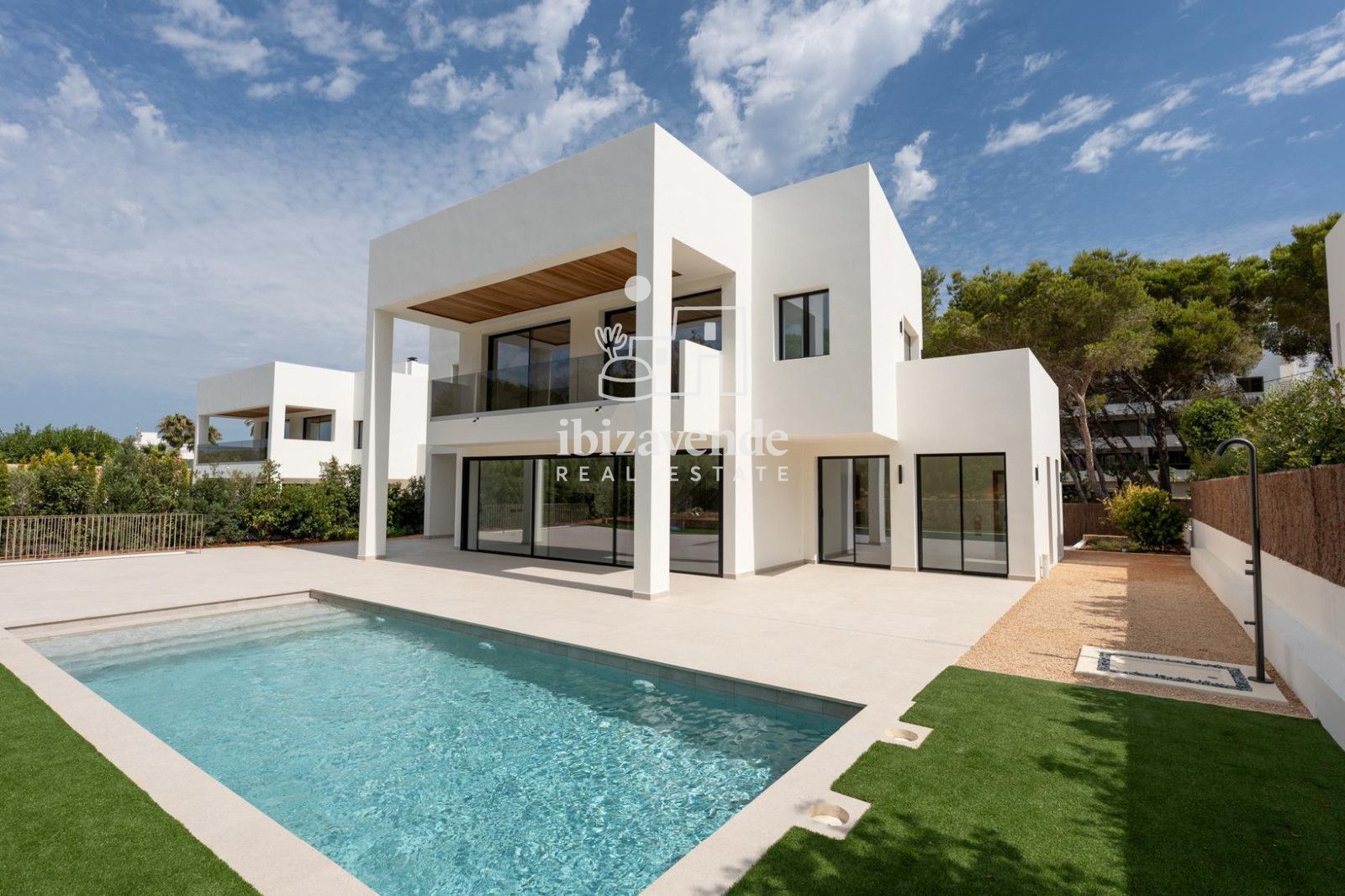 Mobilia Property Image