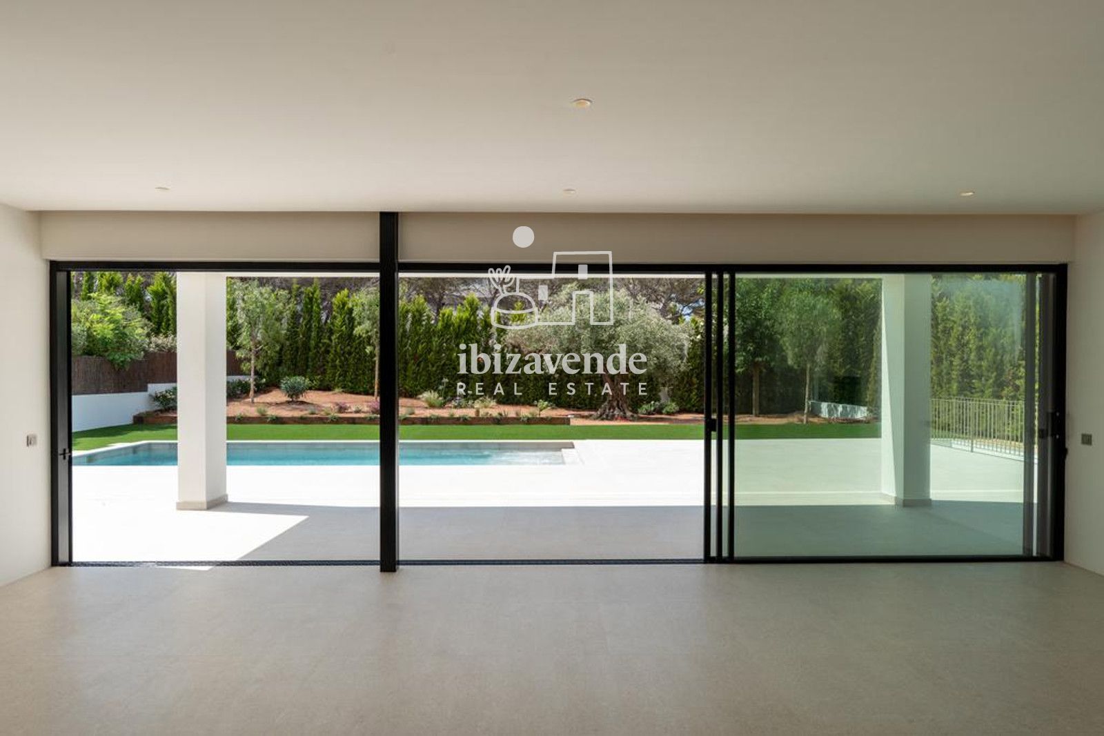 Mobilia Property Image
