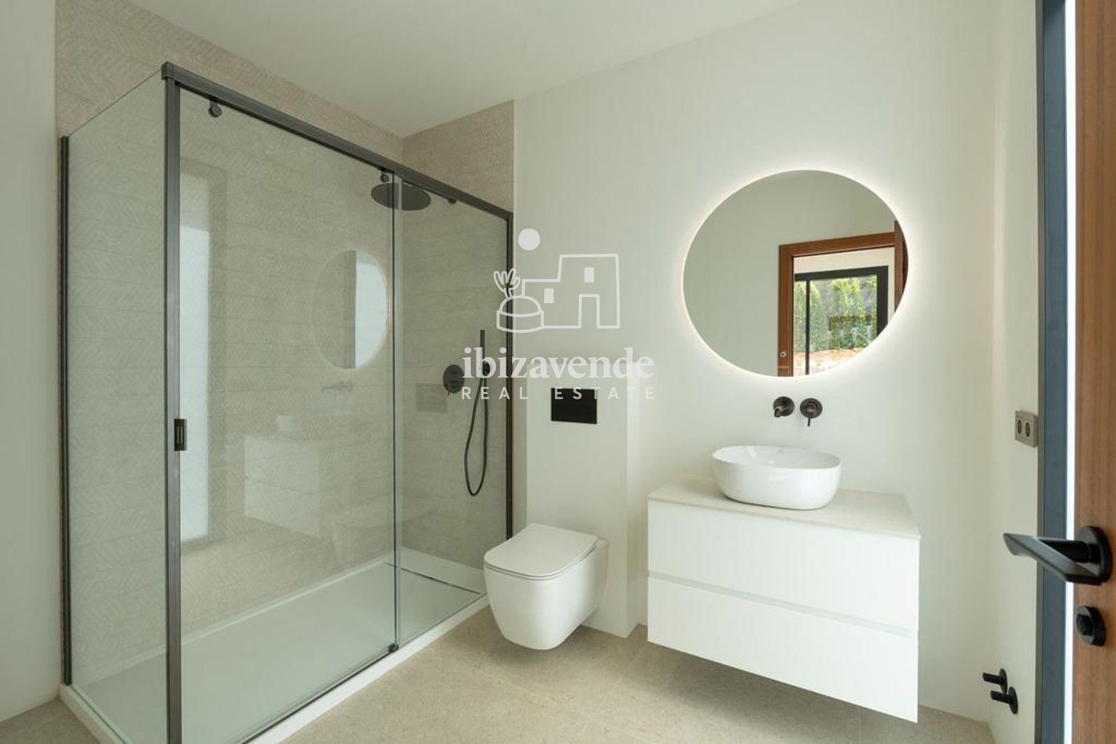 Mobilia Property Image