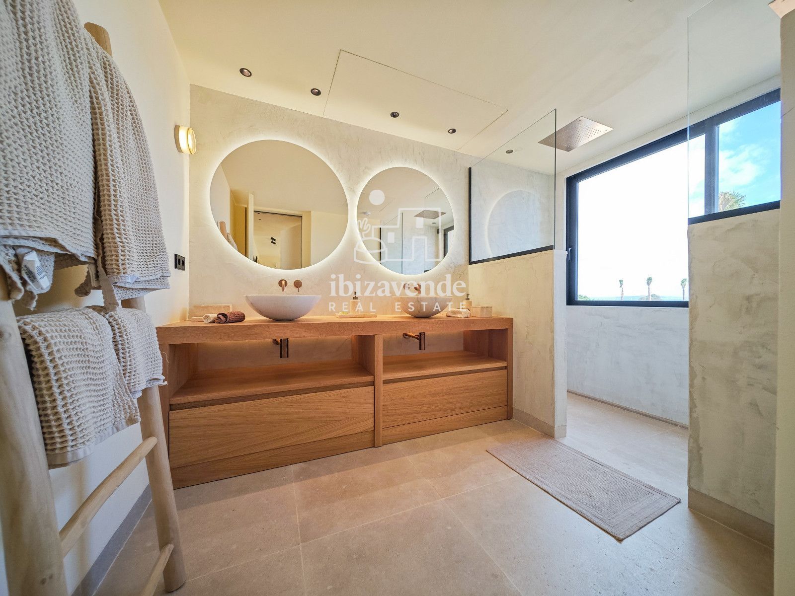 Mobilia Immobilien Bild