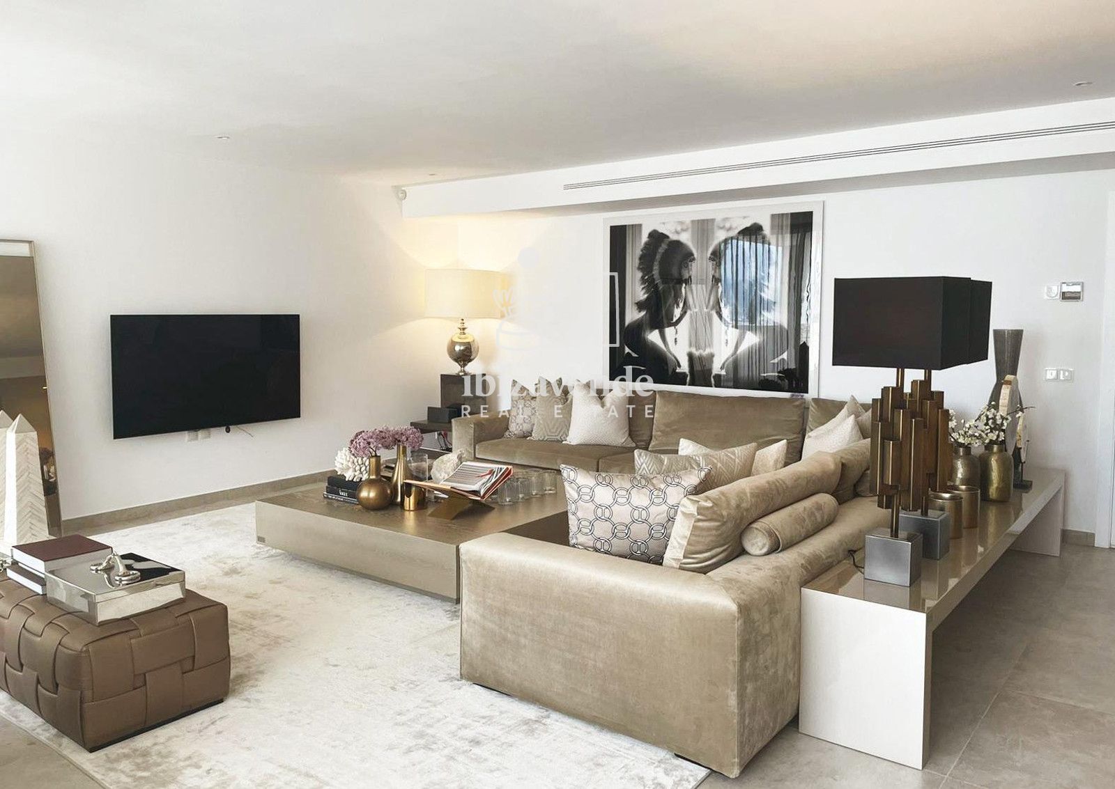 Mobilia Property Image