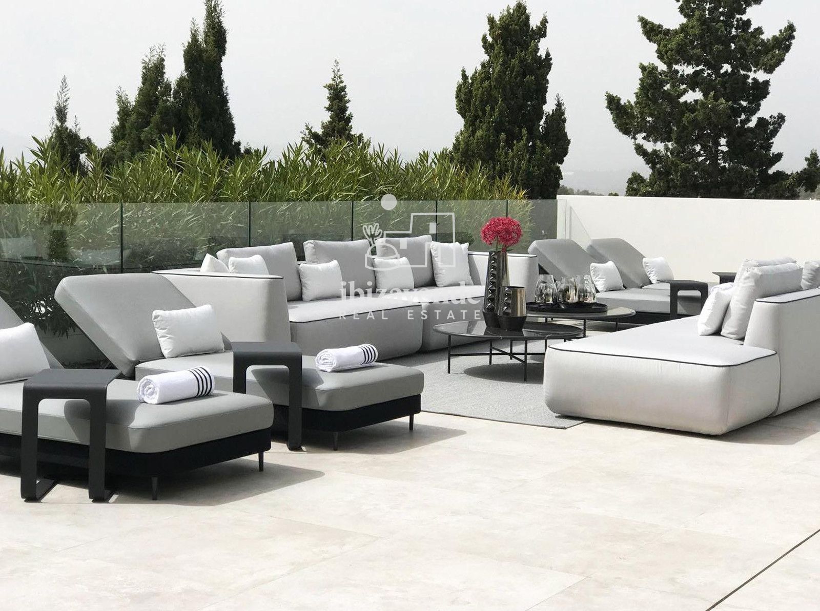 Mobilia Property Image