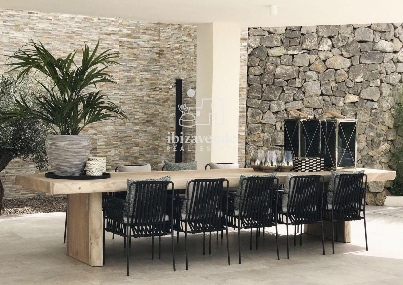Mobilia Property Image