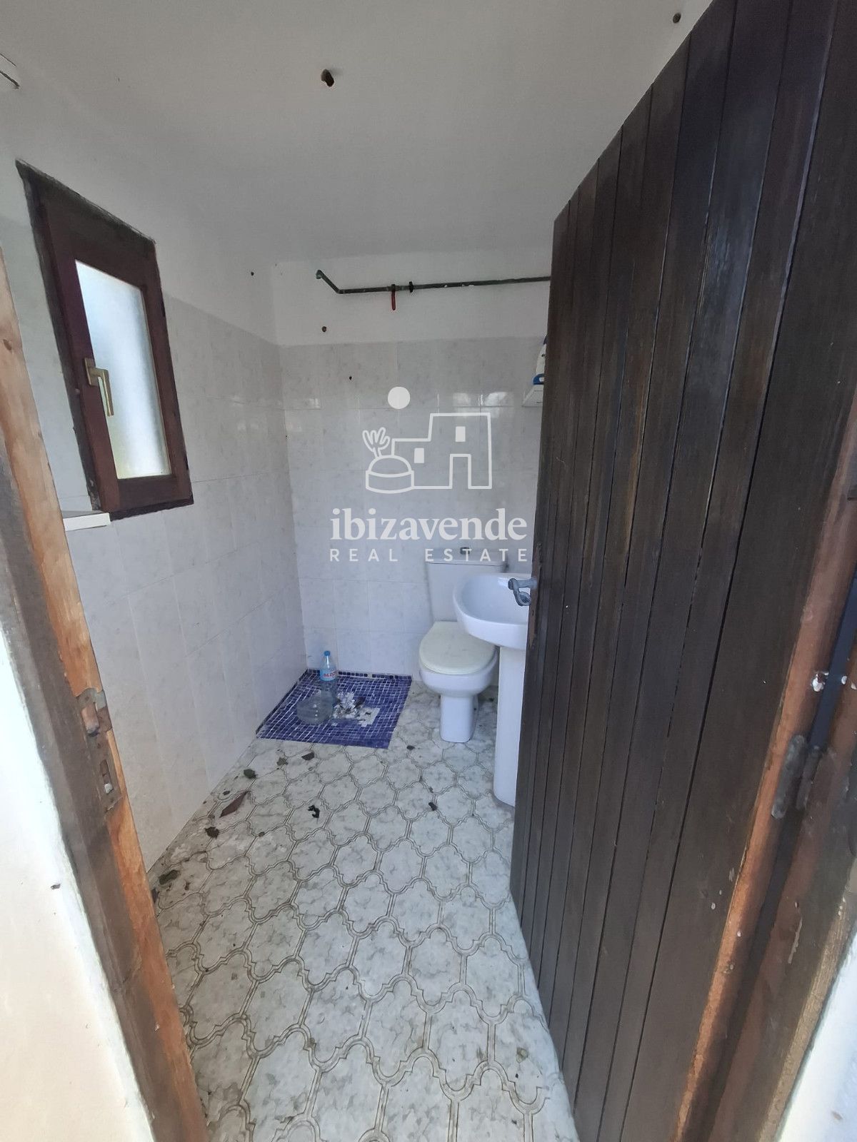 Mobilia Property Image