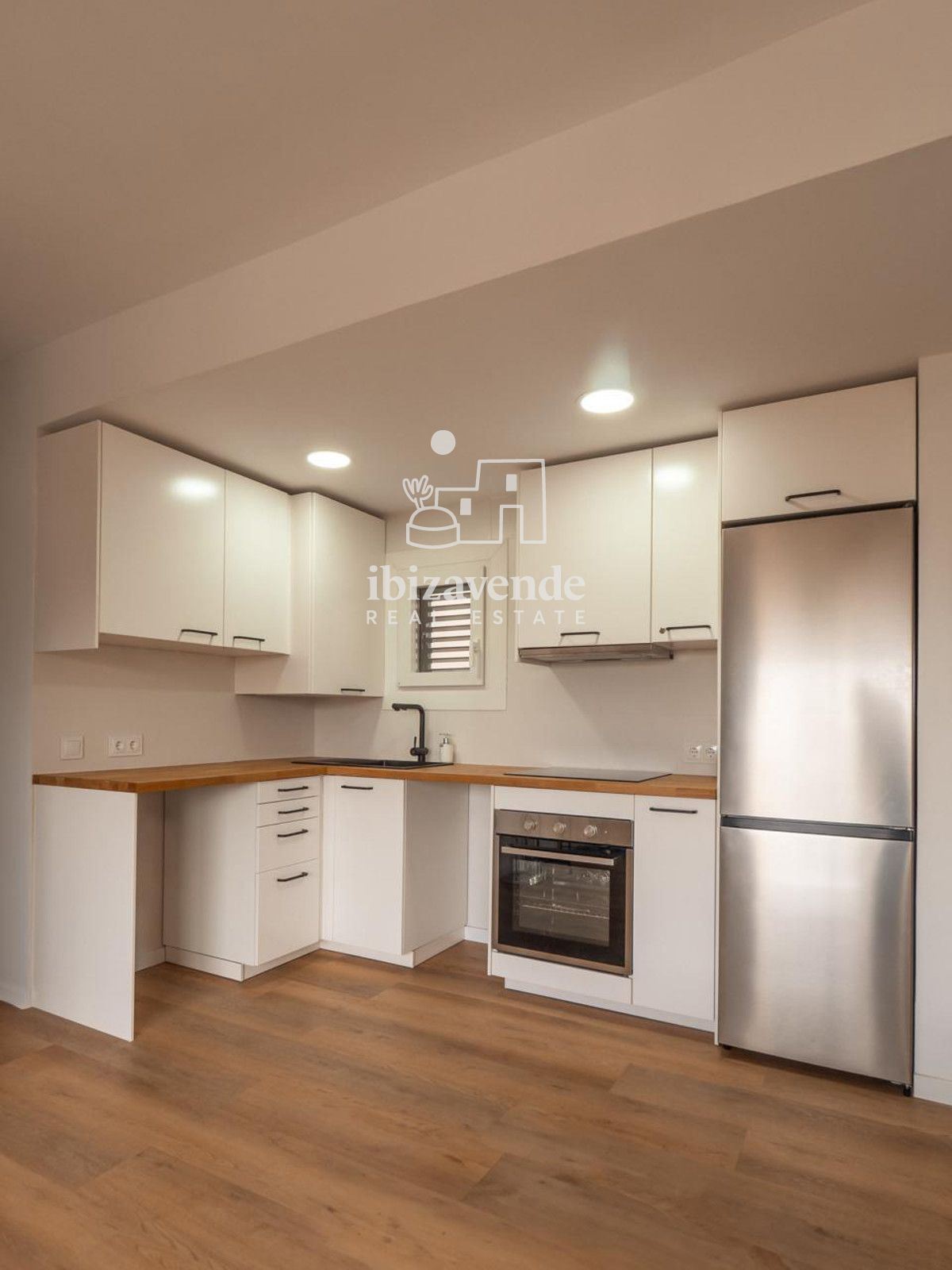 Mobilia Property Image