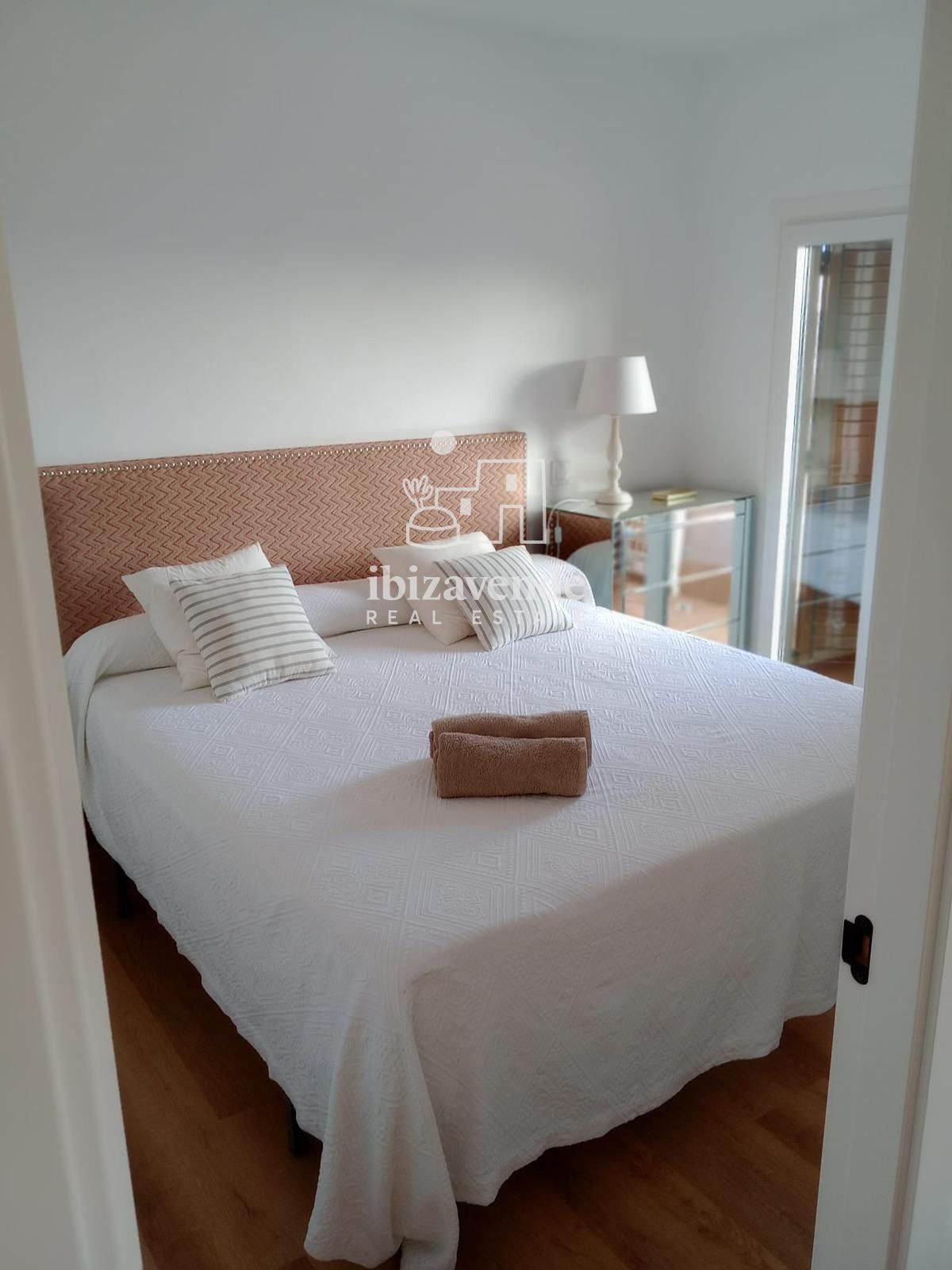 Mobilia Property Image