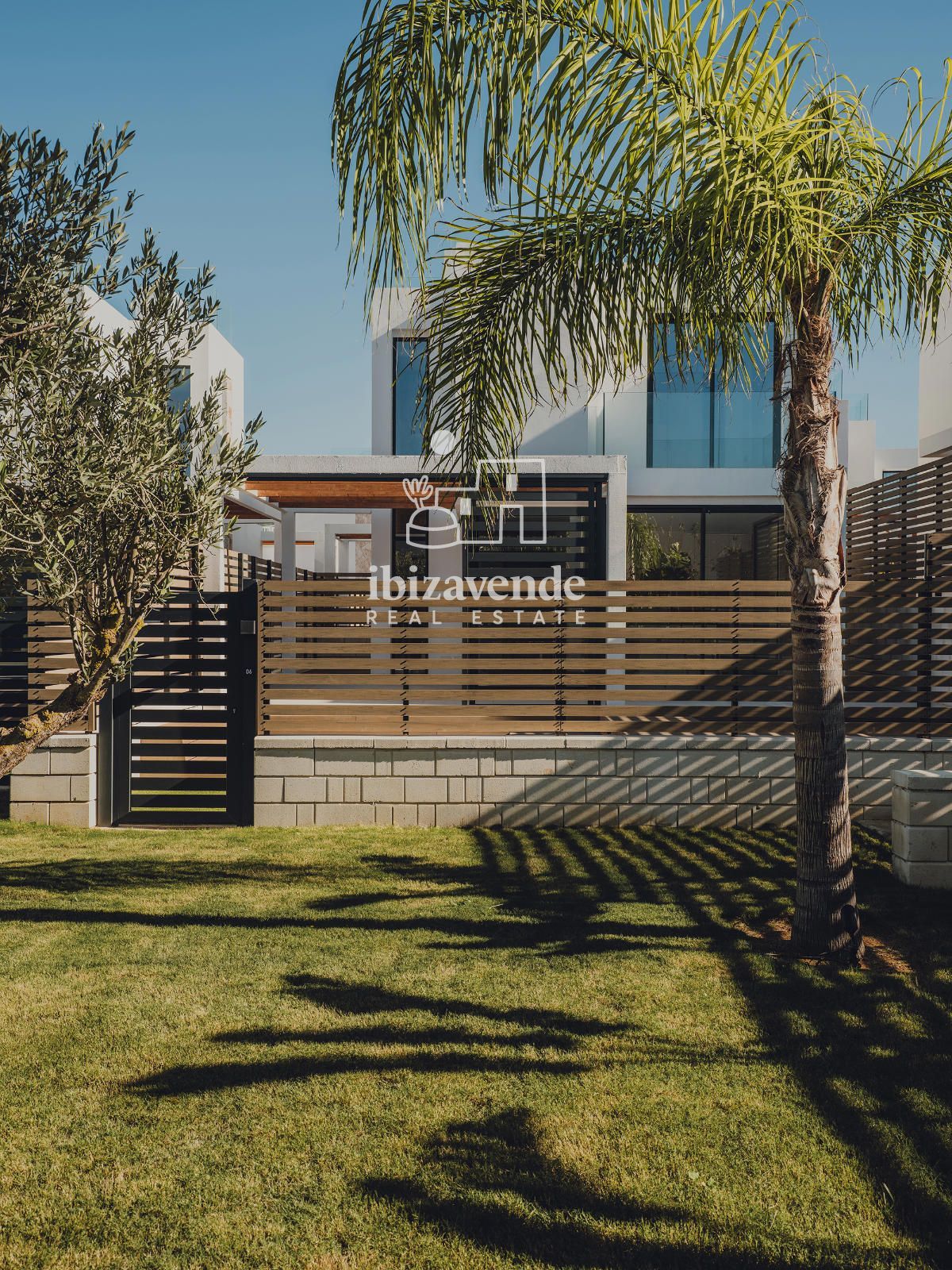 Mobilia Property Image