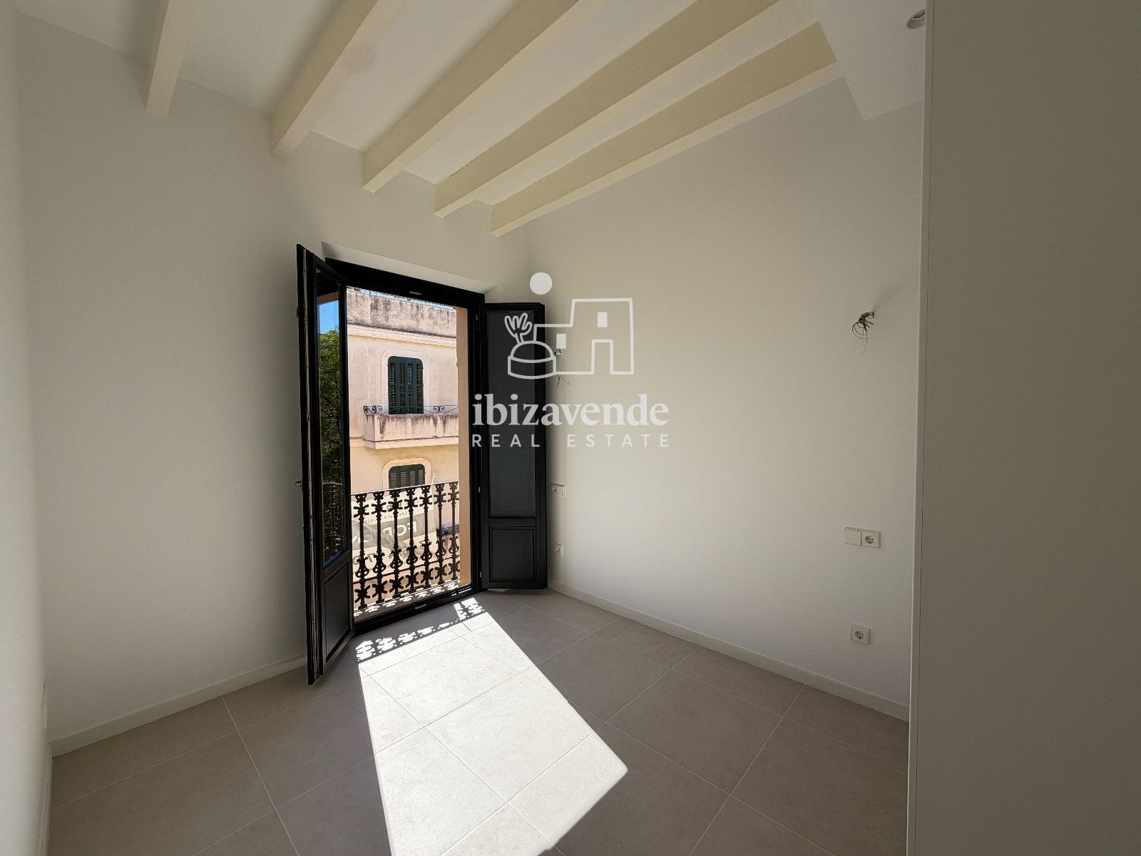 Mobilia Inmueble Image