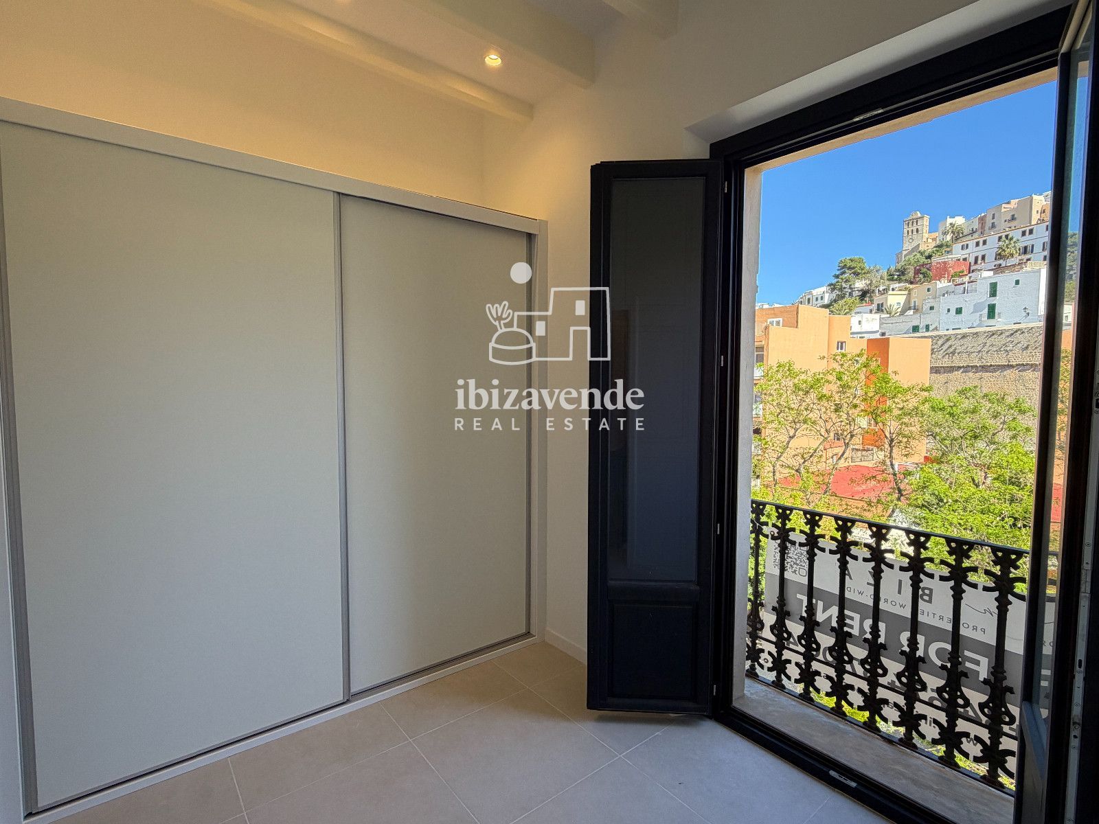 Mobilia Inmueble Image