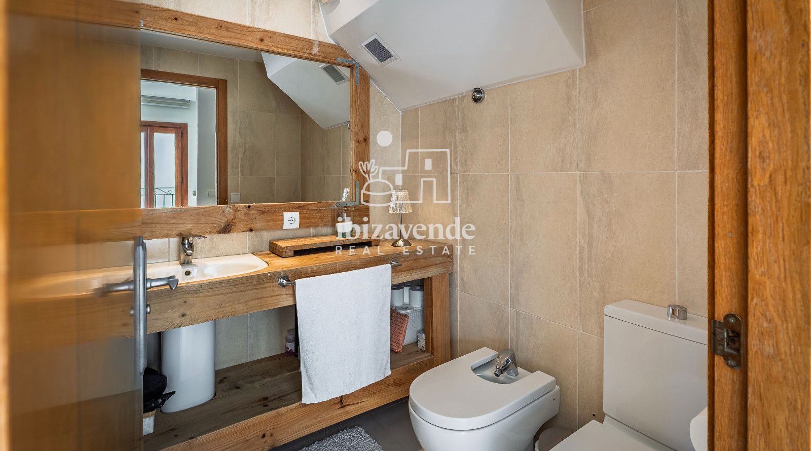 Mobilia Immobilien Bild
