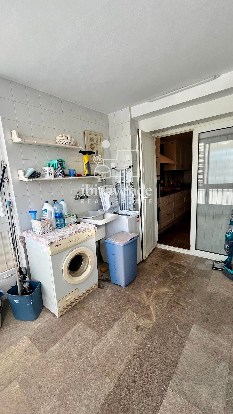 Mobilia Property Image